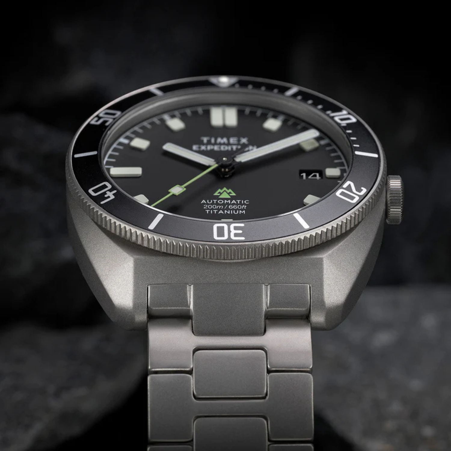 Relógio Timex Expedition Pioneer Titanium Automático Safira