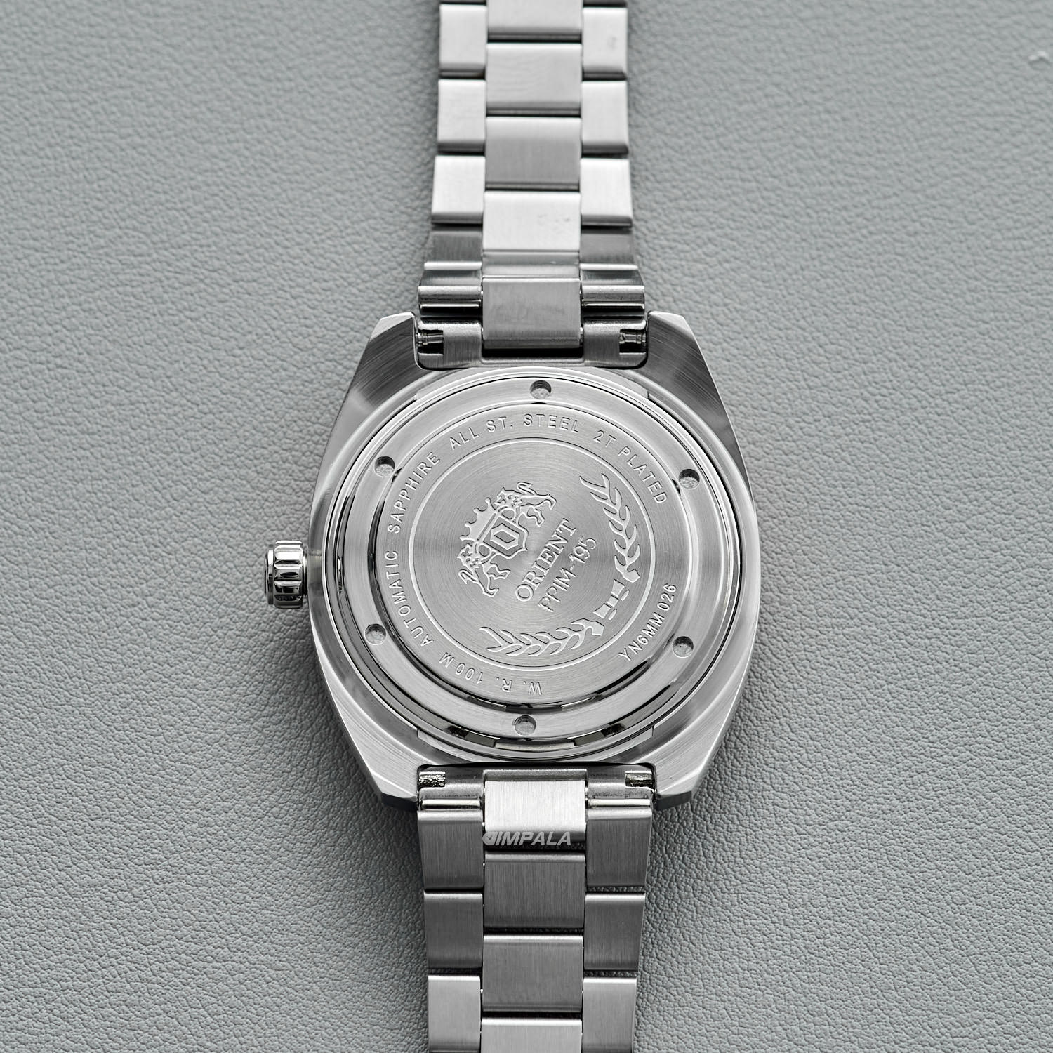 Relógio Orient 3 Estrelas Automático YN6SS026-E1SX Bezel Canelado