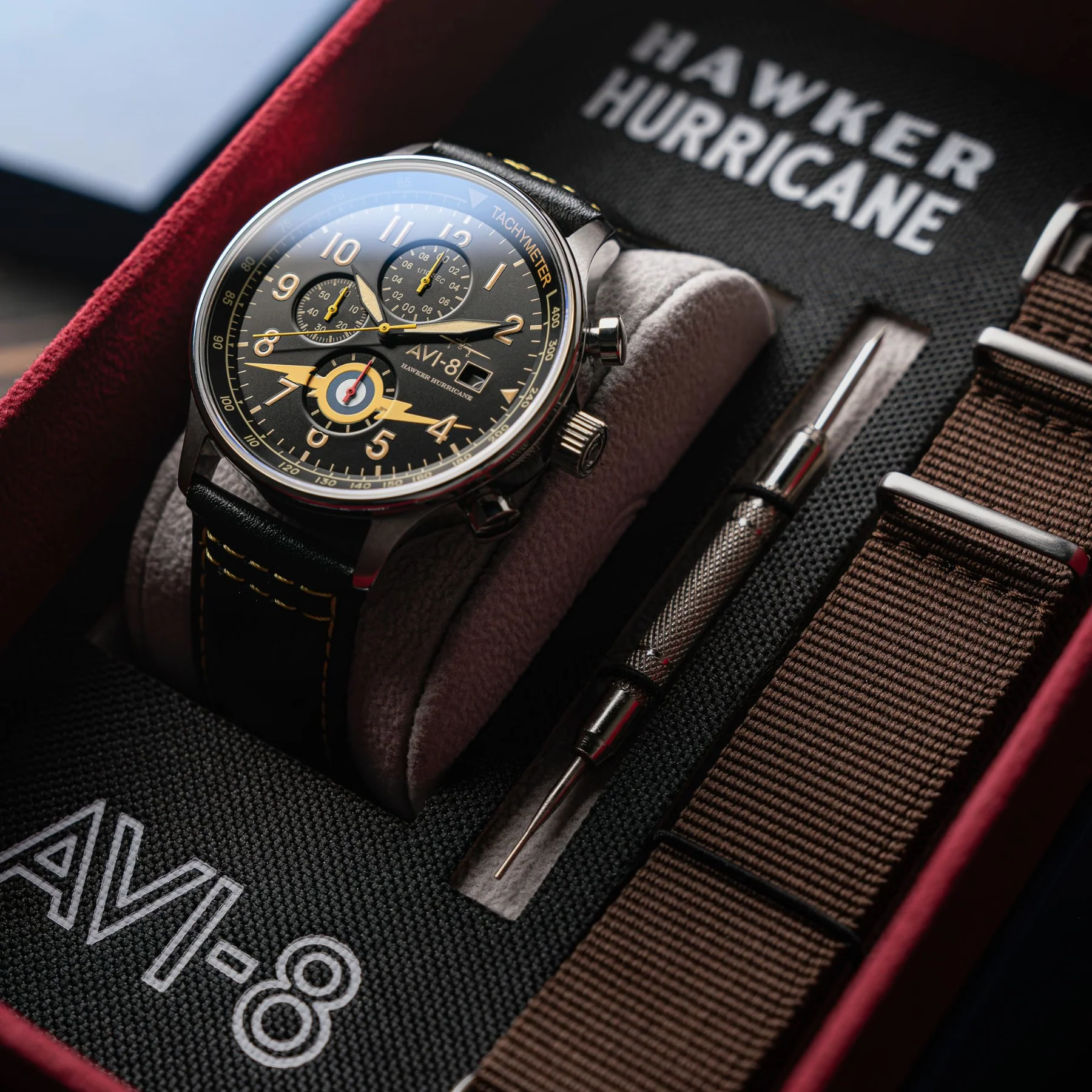 Relógio AVI-8 Hawker Hurricane AV-4011-0Z Cronógrafo Laranja
