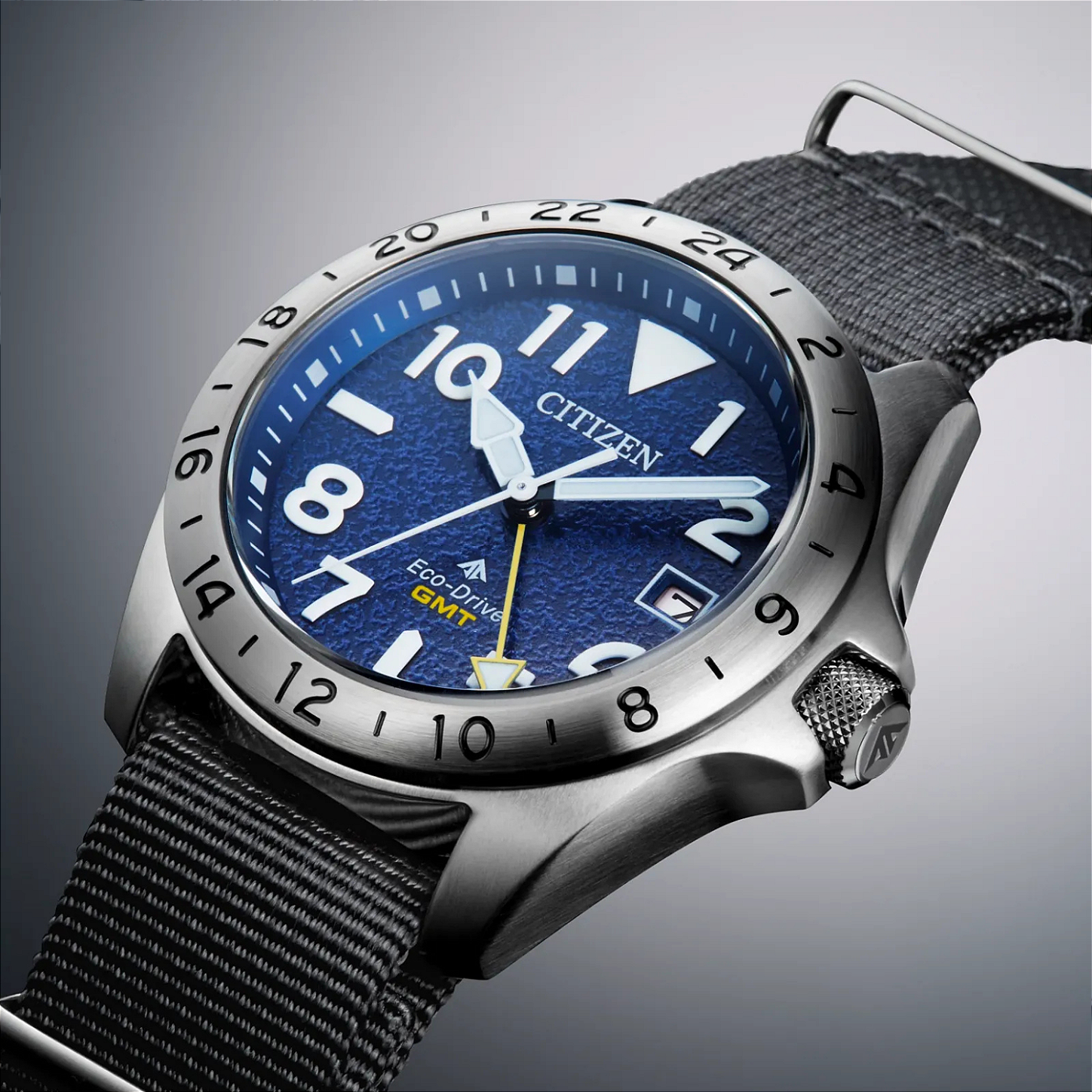Relógio Citizen Promaster Land GMT BJ7150-09L Eco-Drive GMT