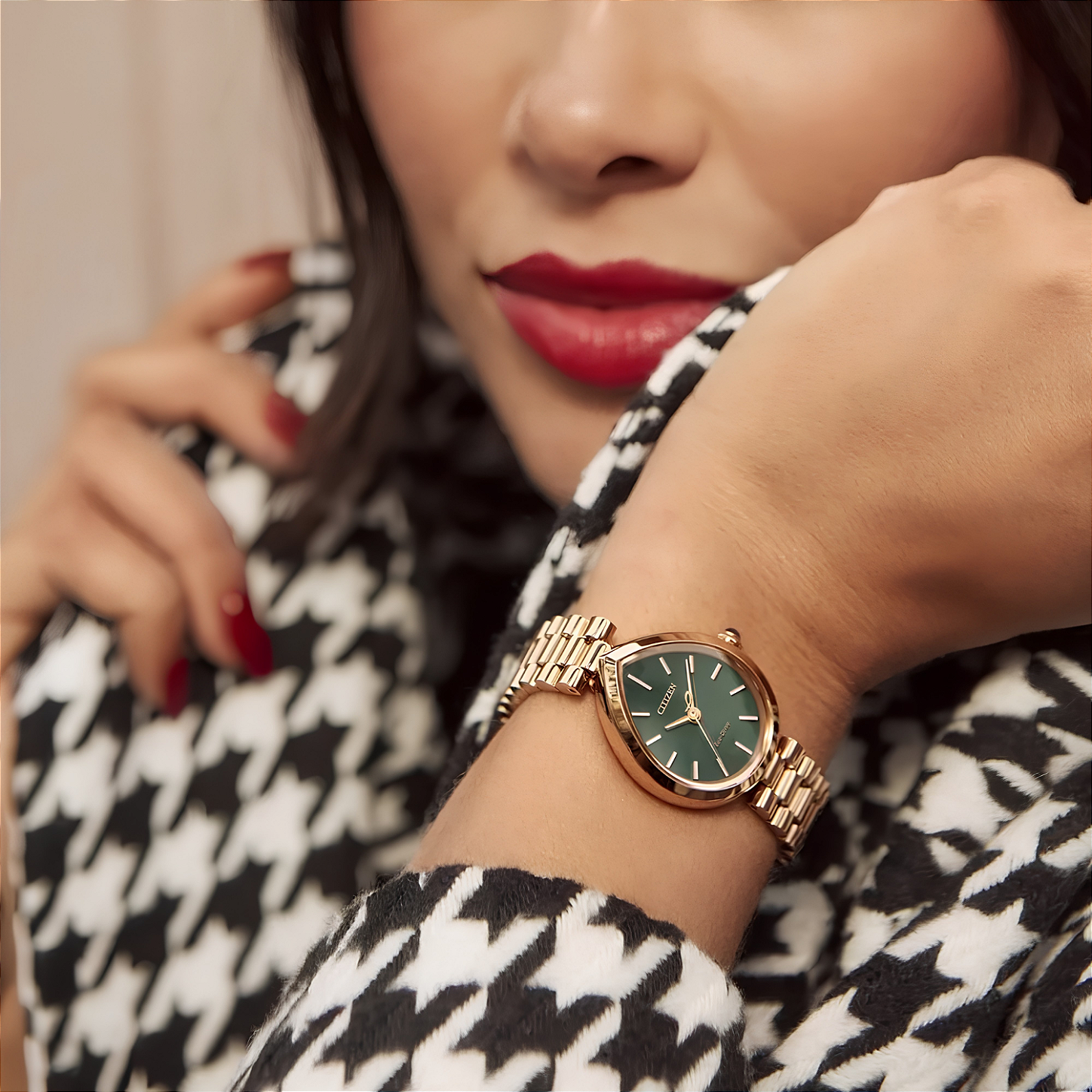 Citizen L Rainell EM1203-57X Eco-Drive Feminino Verde - Relojoaria