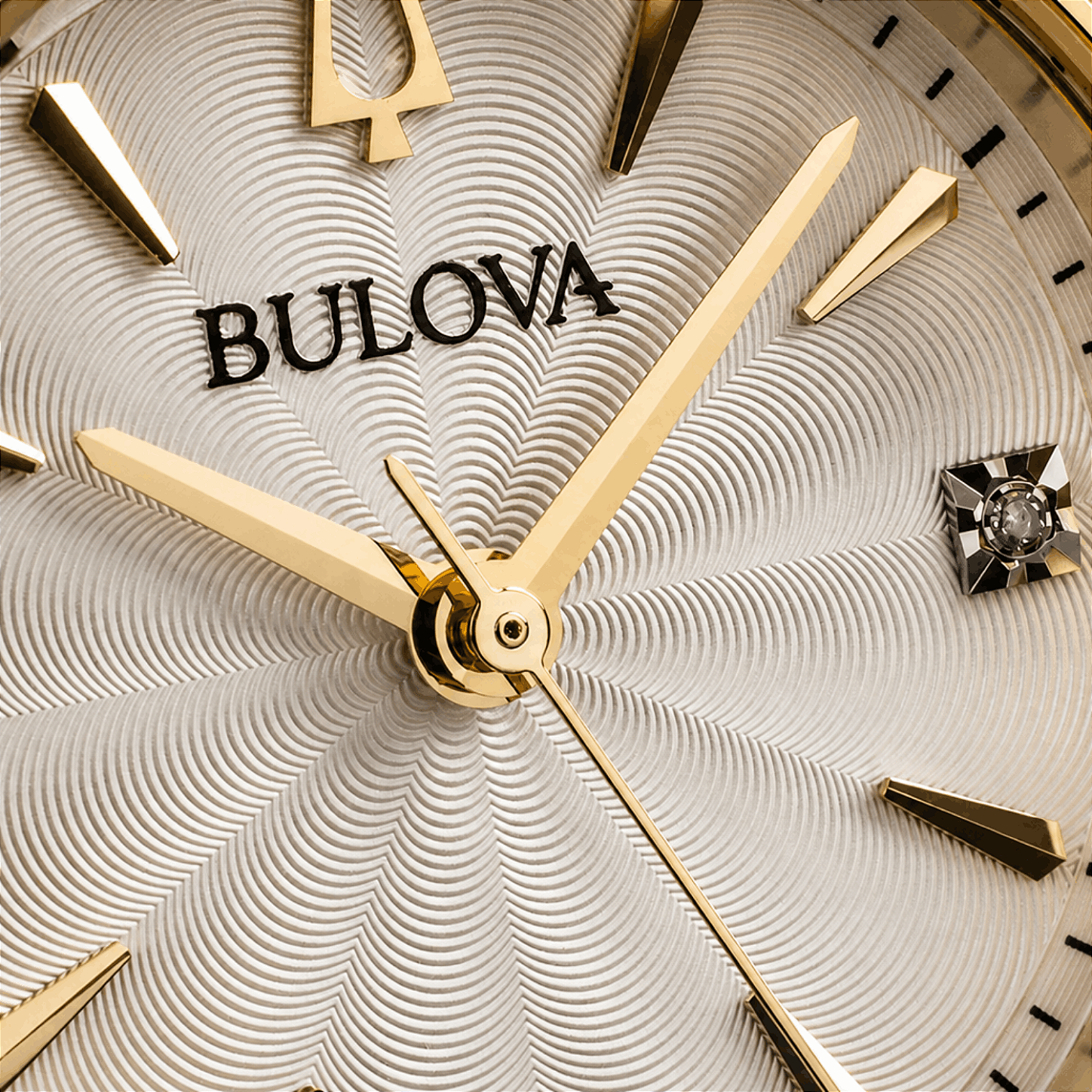 Bulova Sutton 97P150 Feminino Creme Diamantes Safira - Relojoaria ...