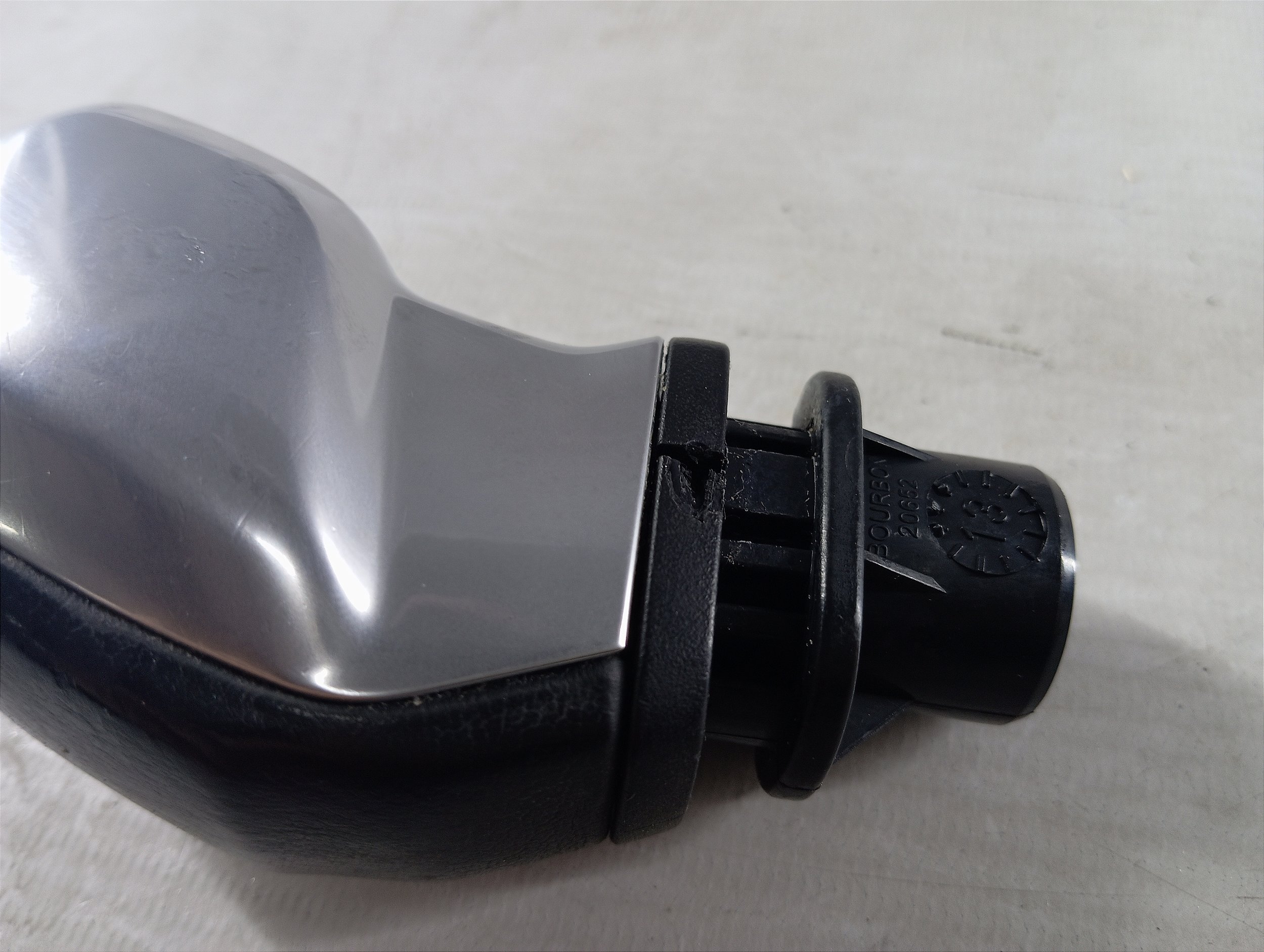 MANOPLA CAMBIO PEUGEOT 208 2013 A 2019 MANUAL ORIGINAL - Geober Auto Peças