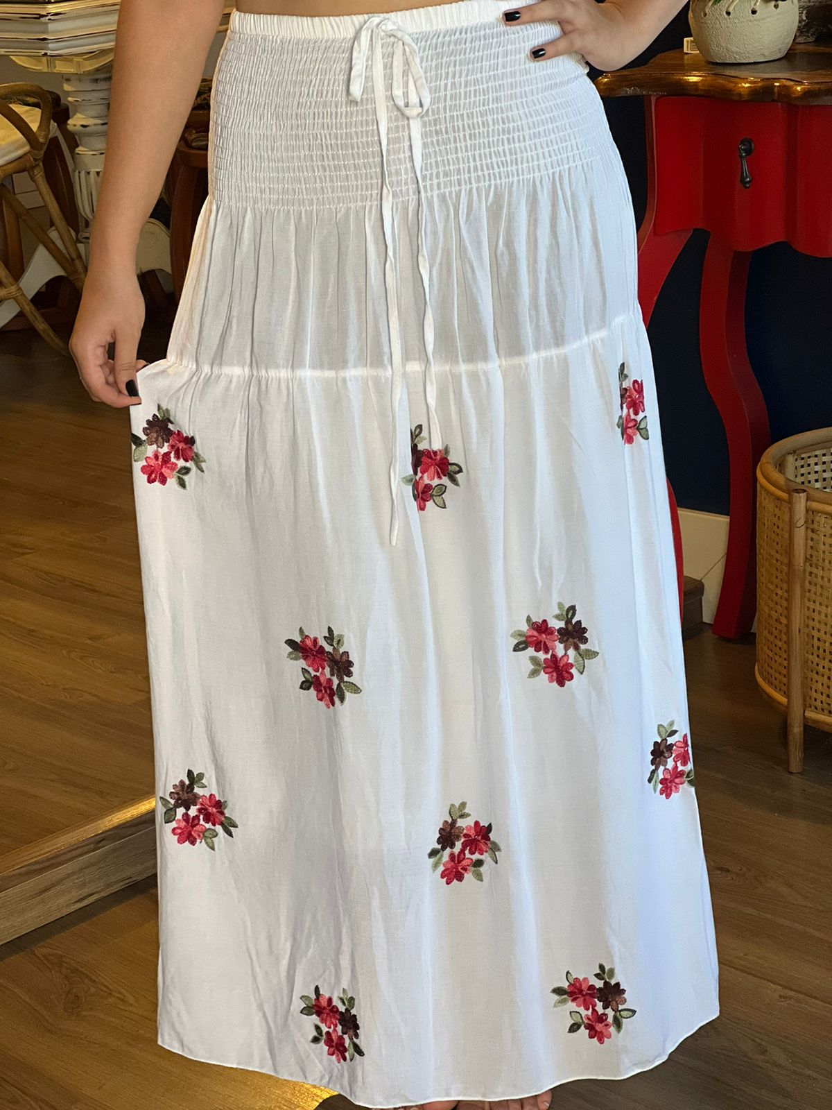 Saia em Viscose Bordada Branca Marrocos For You Decora o