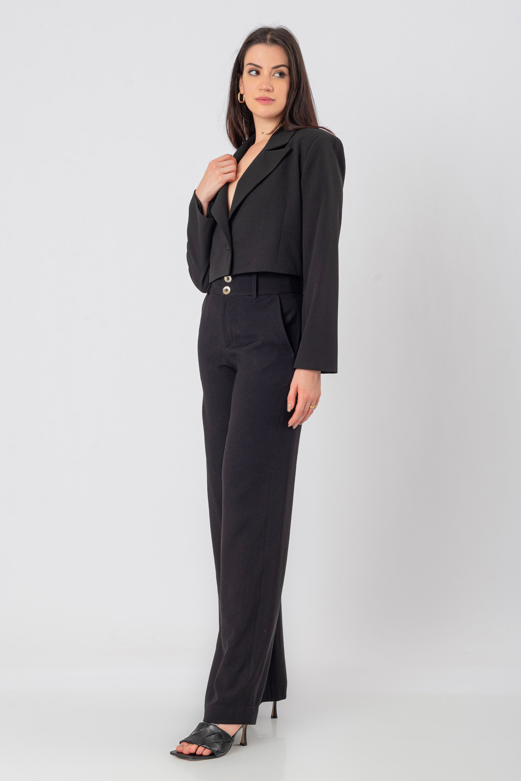ALL SIDE BLAZER CREPE PRETO LARA - All Side Store - Moda que