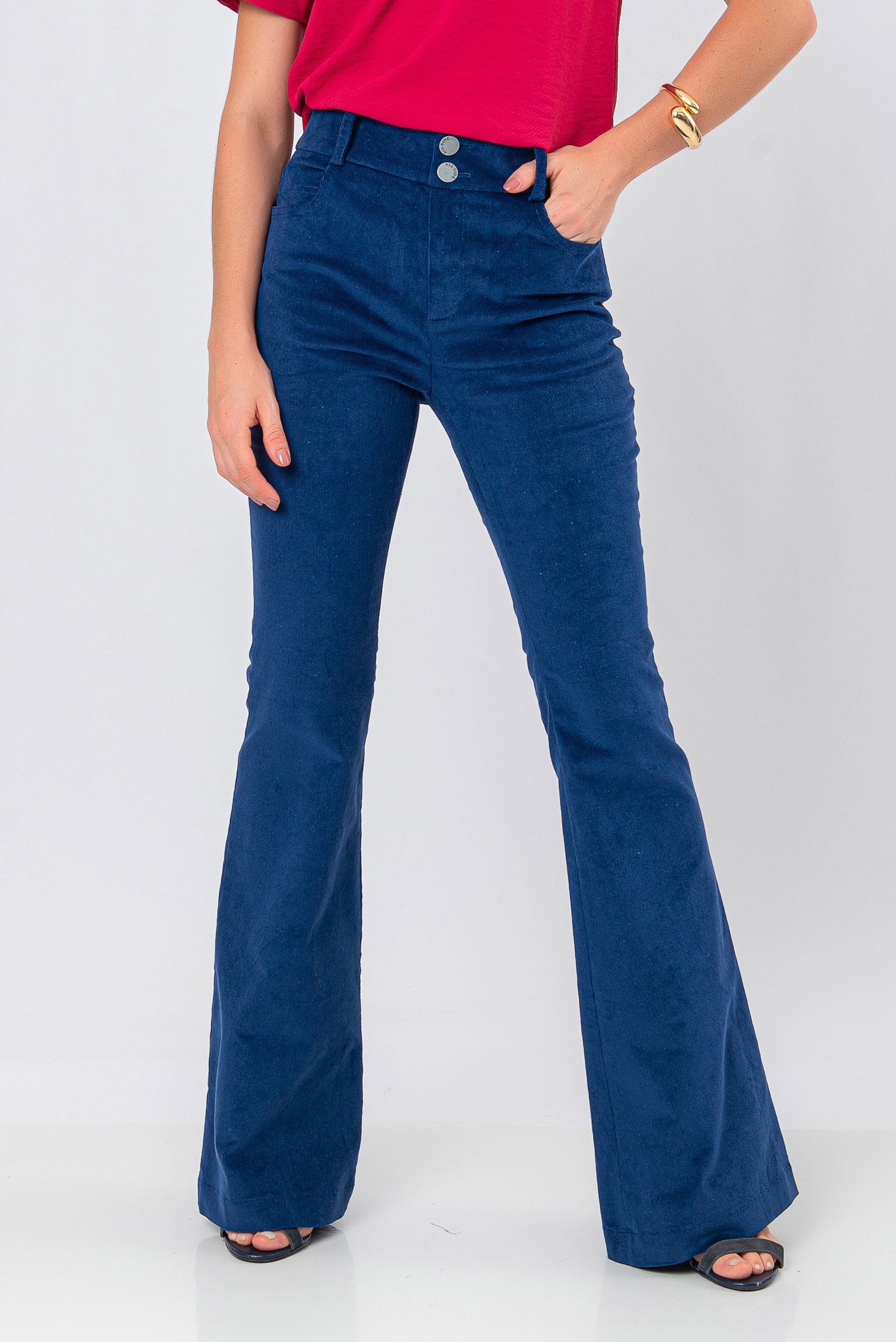 ALL SIDE CALÇA FLARE VELUDO AZUL ARIANA - All Side Store - Moda