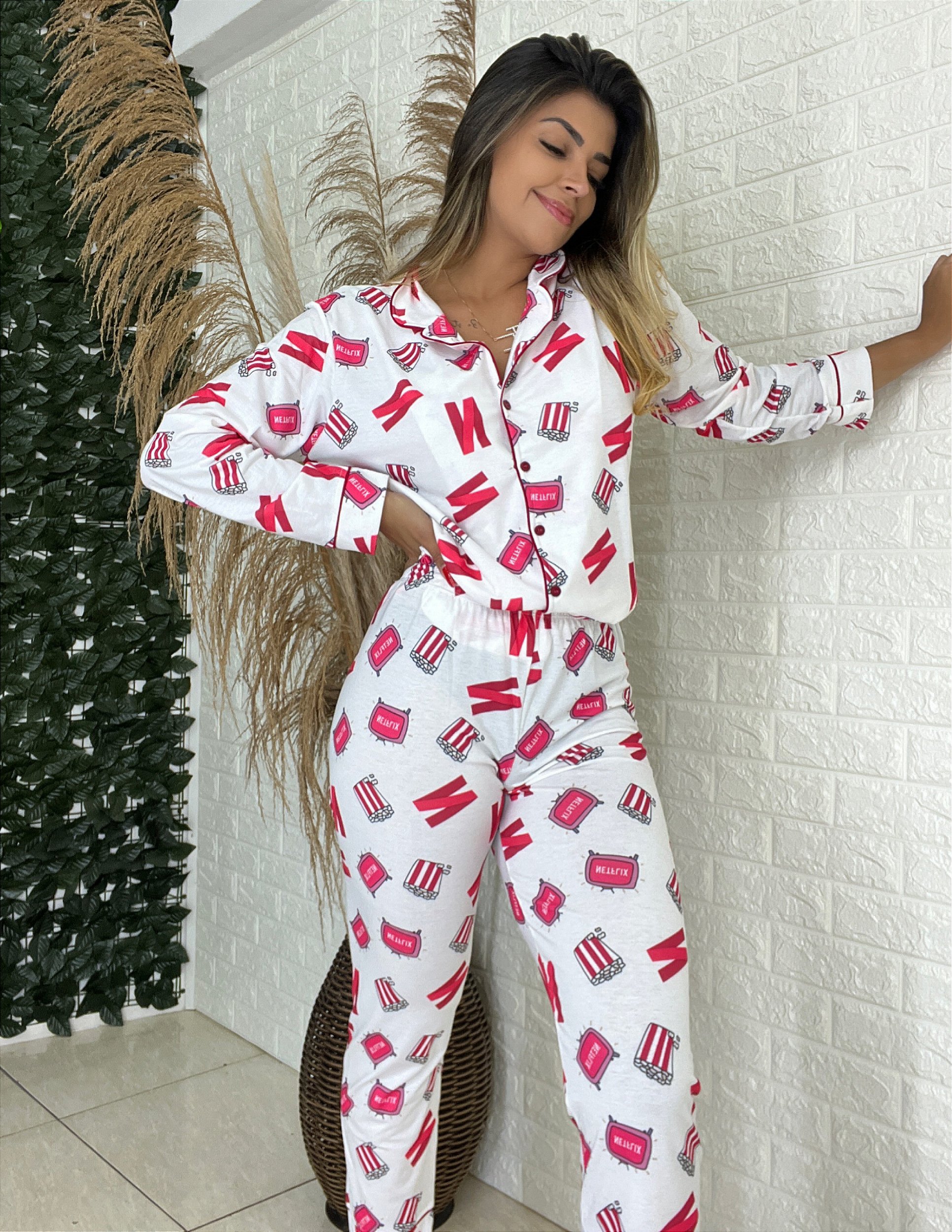 Pijama Netflix - Boutique Algodão Rosa