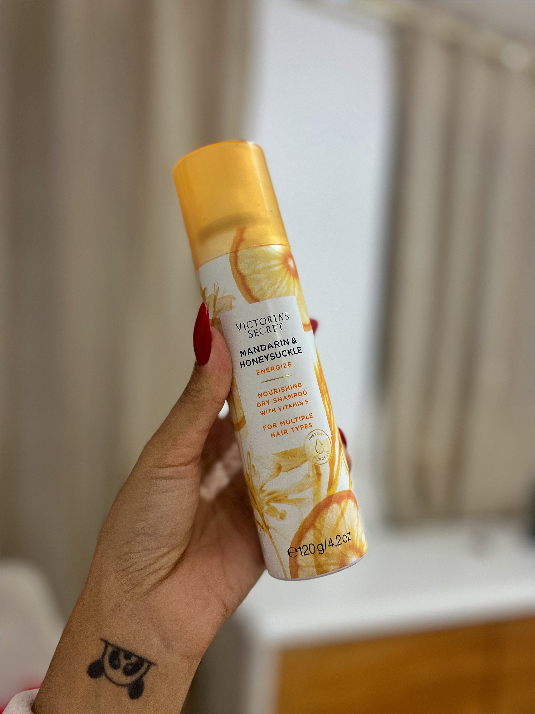 Shampoo a seco Mandarin & Honeysuckle 120g Victoria's Secret - Boutique  Algodão Rosa