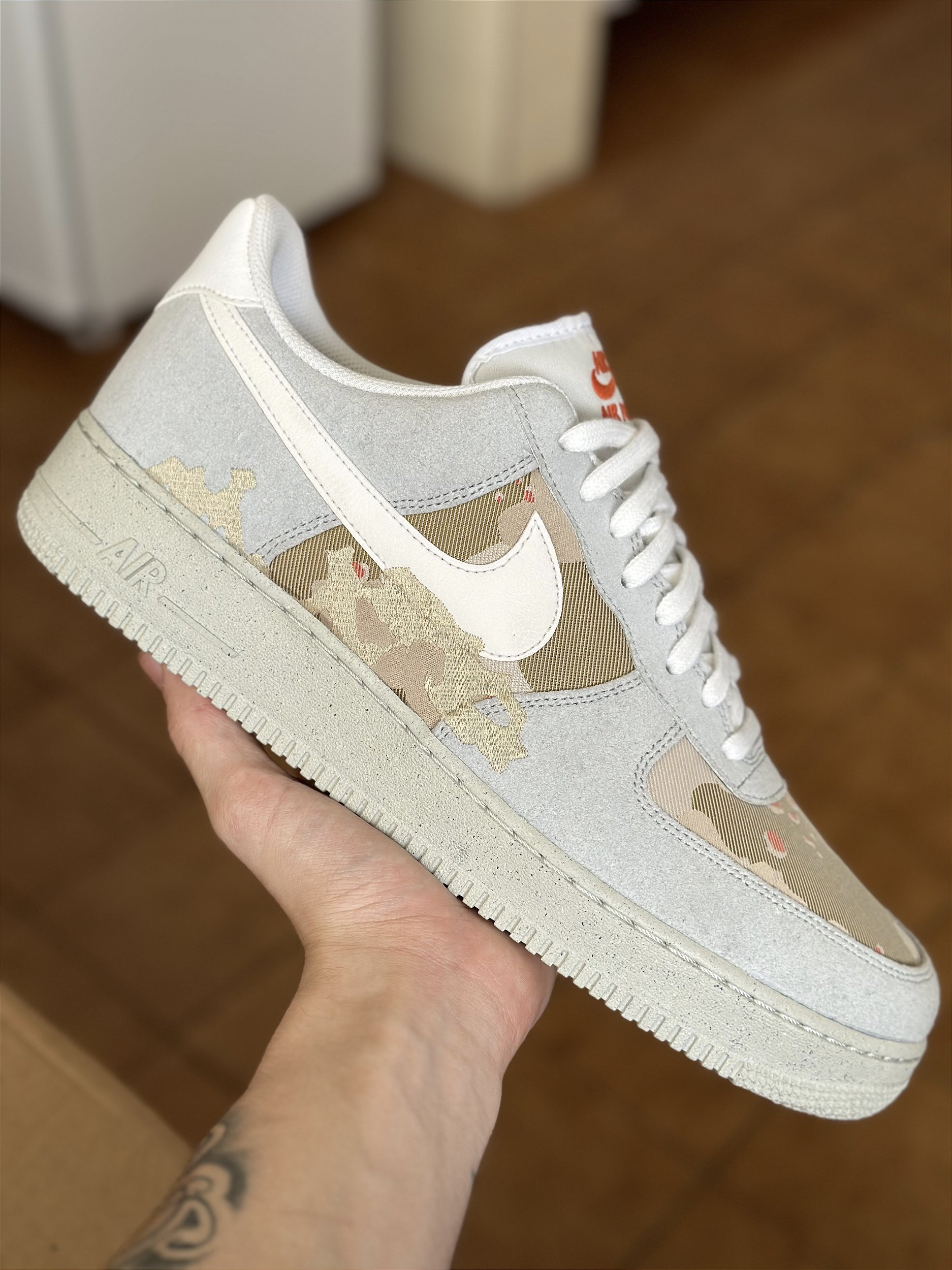 Nike camo hot sale air force ones