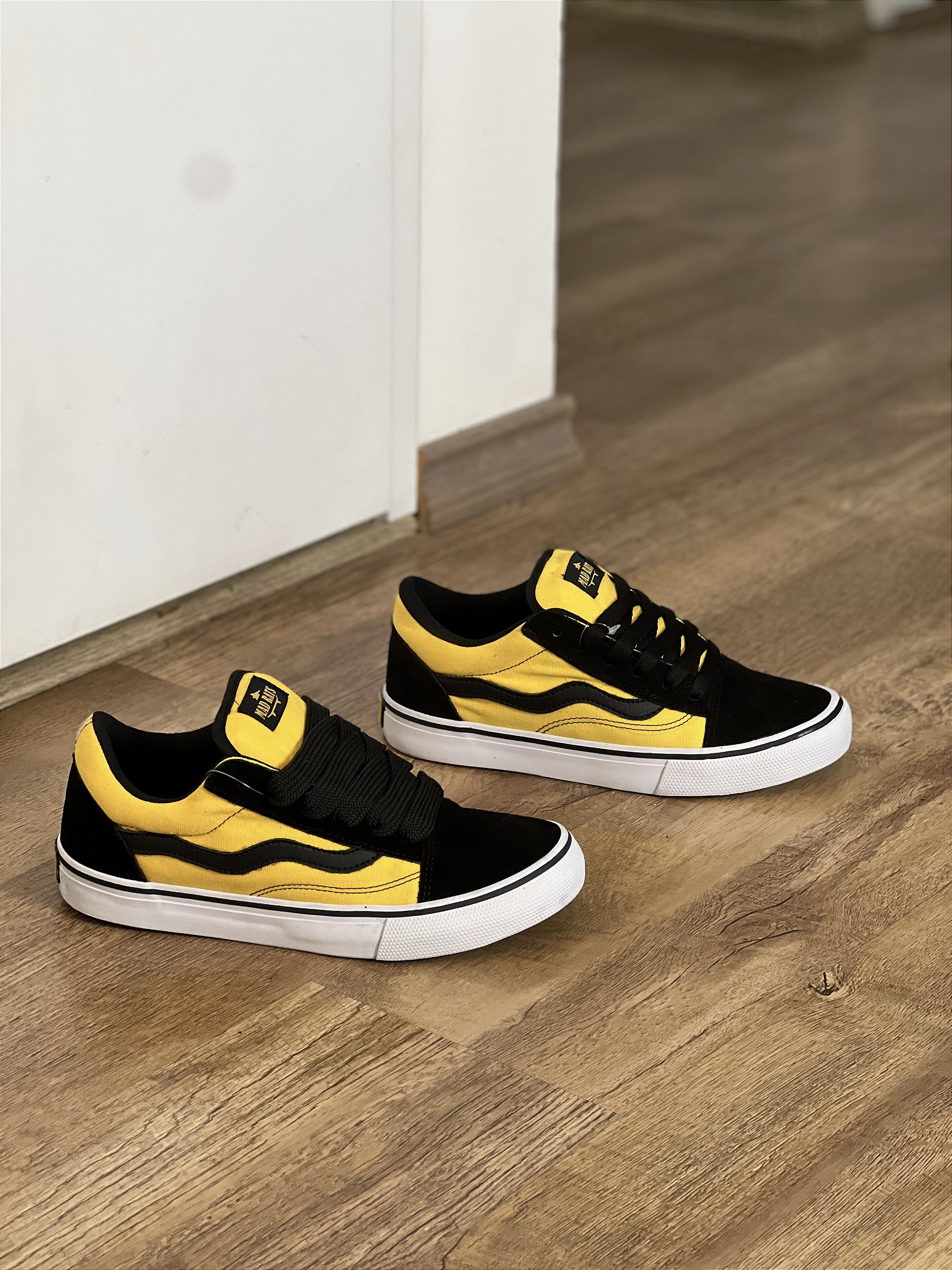 TÊNIS MAD RATS - OLD SCHOOL AMARELO E PRETO