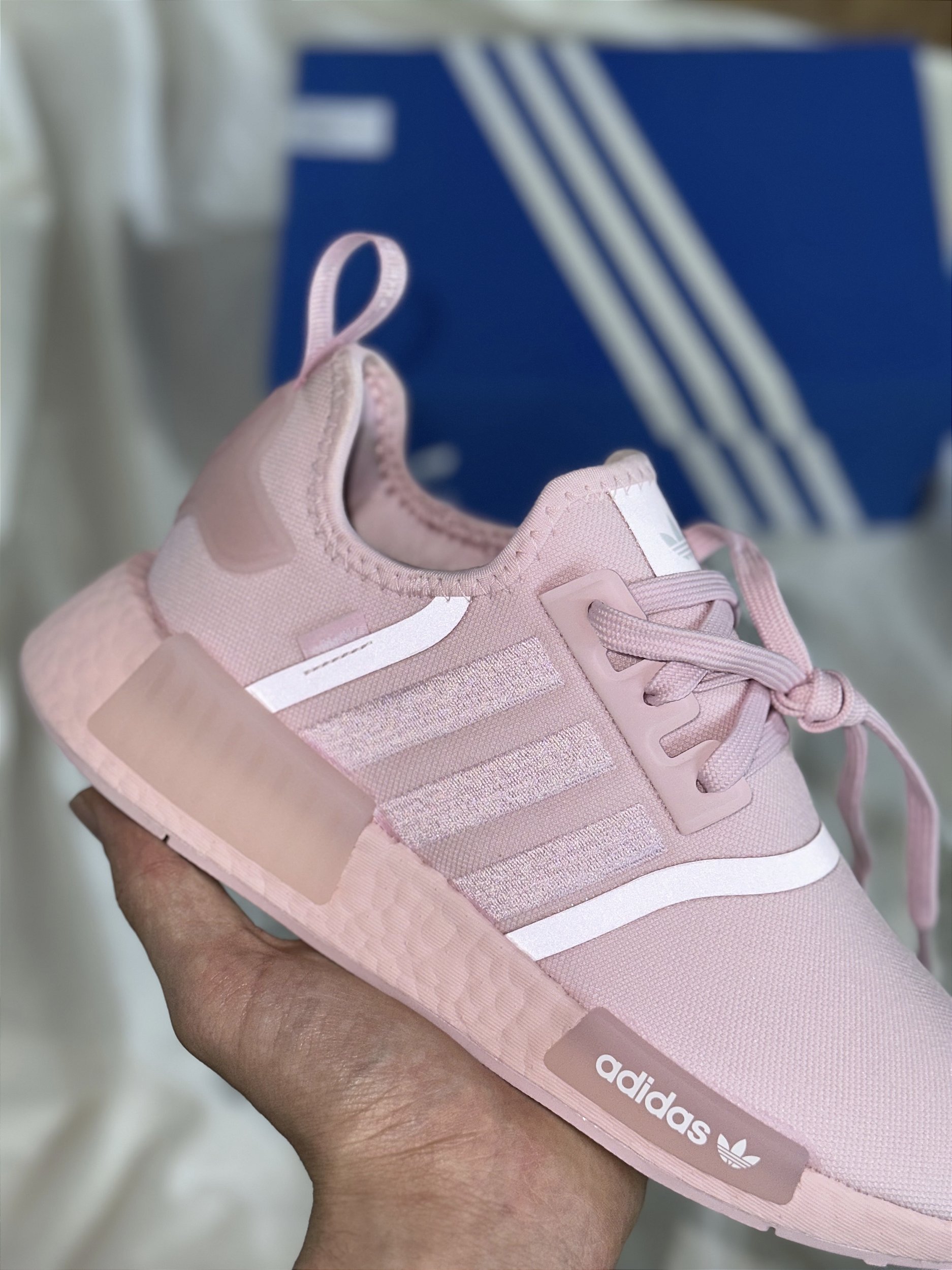 Nmd R1 Rosa ADIDAS NMD R1 (rosa) - Corre de Rua