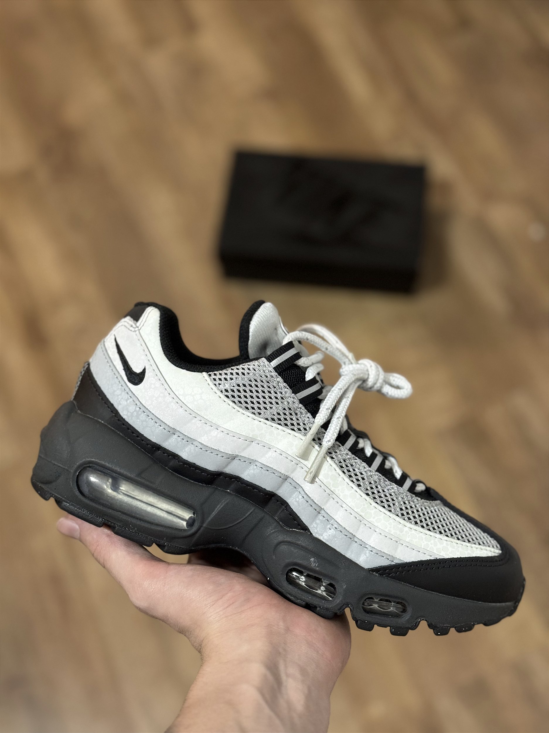 Air max 95 safari hotsell