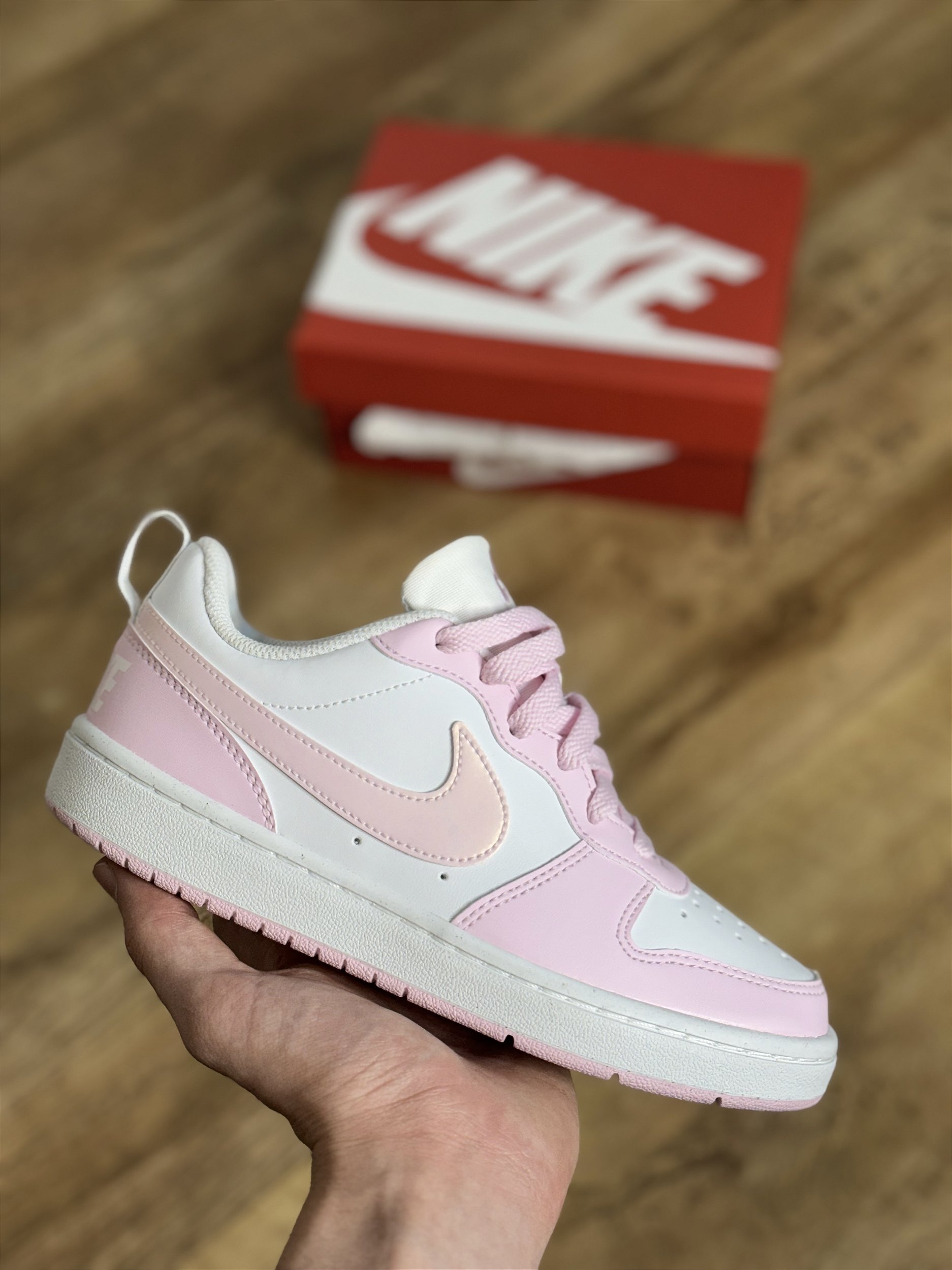 Nike pink sales black white