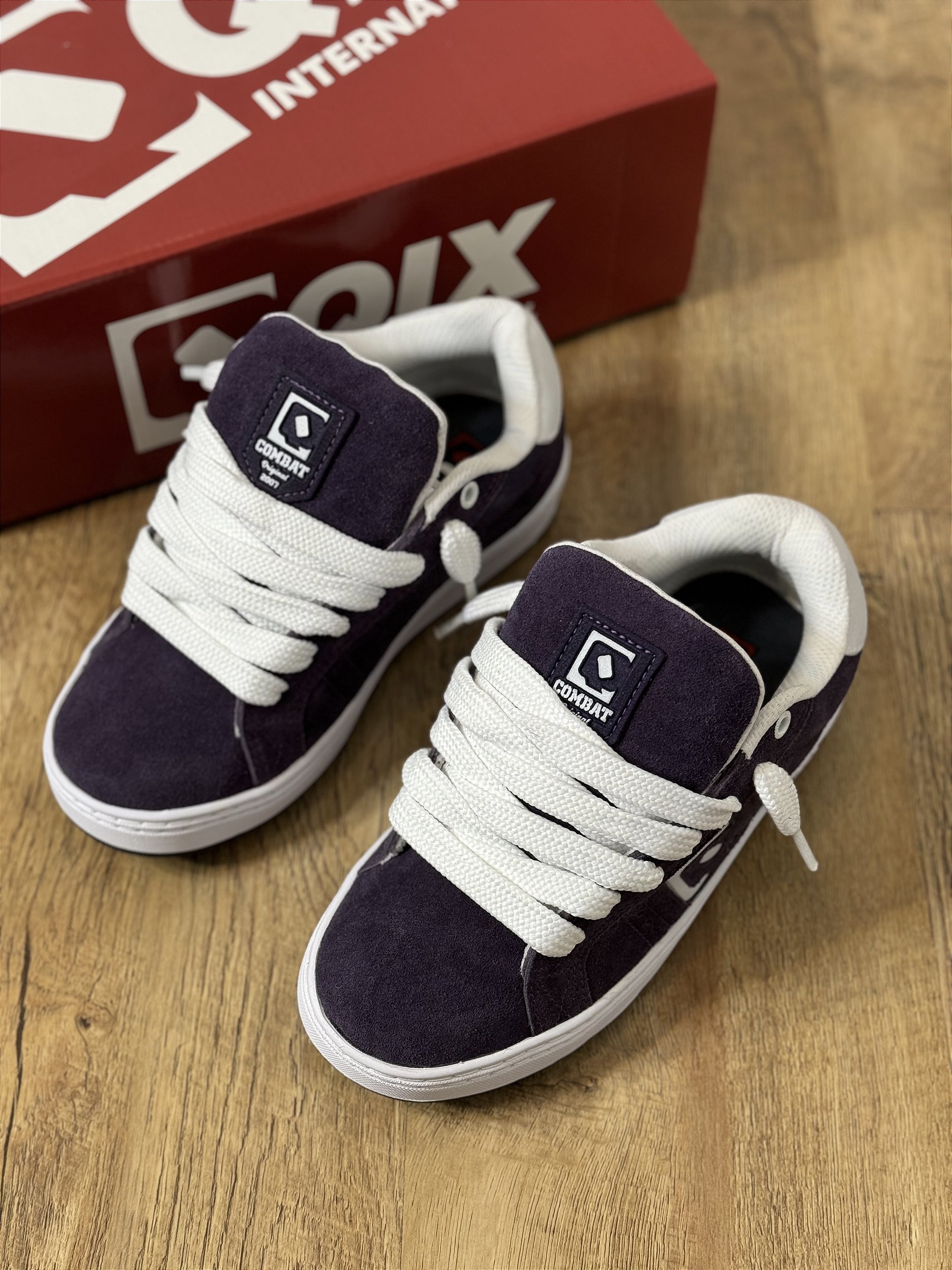 QIX COMBAT SUEDE (roxo) - Corre de Rua