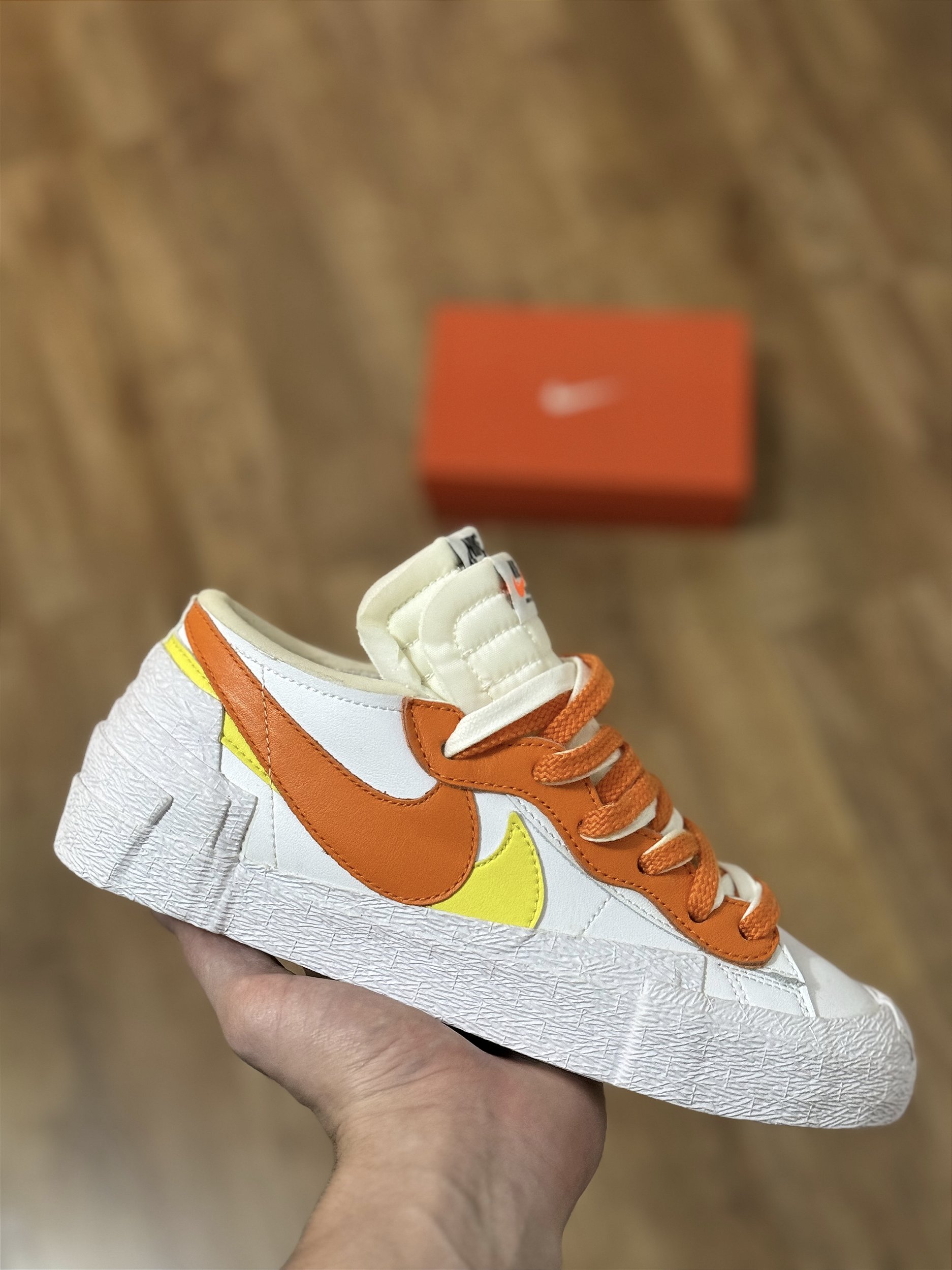 Tênis Blazer Low x sacai Iron Grey - Sneakers Nike