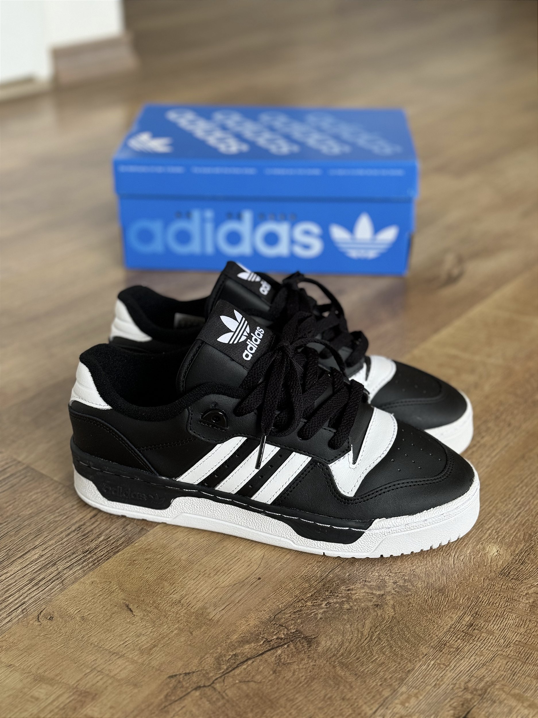 adidas Rivalry Low Core Black - Droper