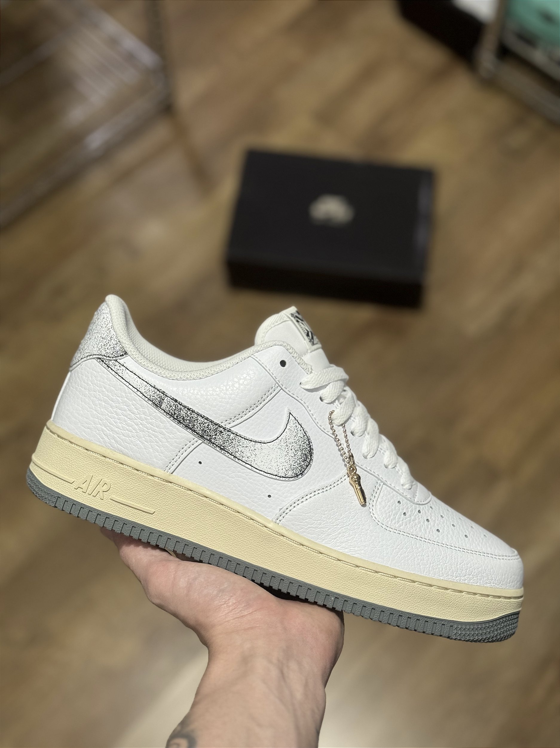「高評価！」注目のレビュ NIKE Rua de Corre - Hop) Hip Years (50 '07 1 FORCE AIR 靴