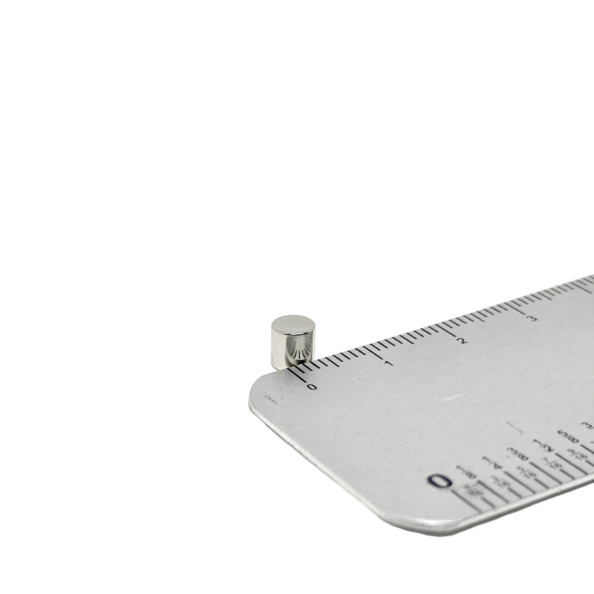 Magnete Al Neodimio N42 Disco 5/8 X 5/8 Pollici (15,9mm) - Forza 9,4 Kg - Rivestimento Nichel-Rame-Nichel - 5