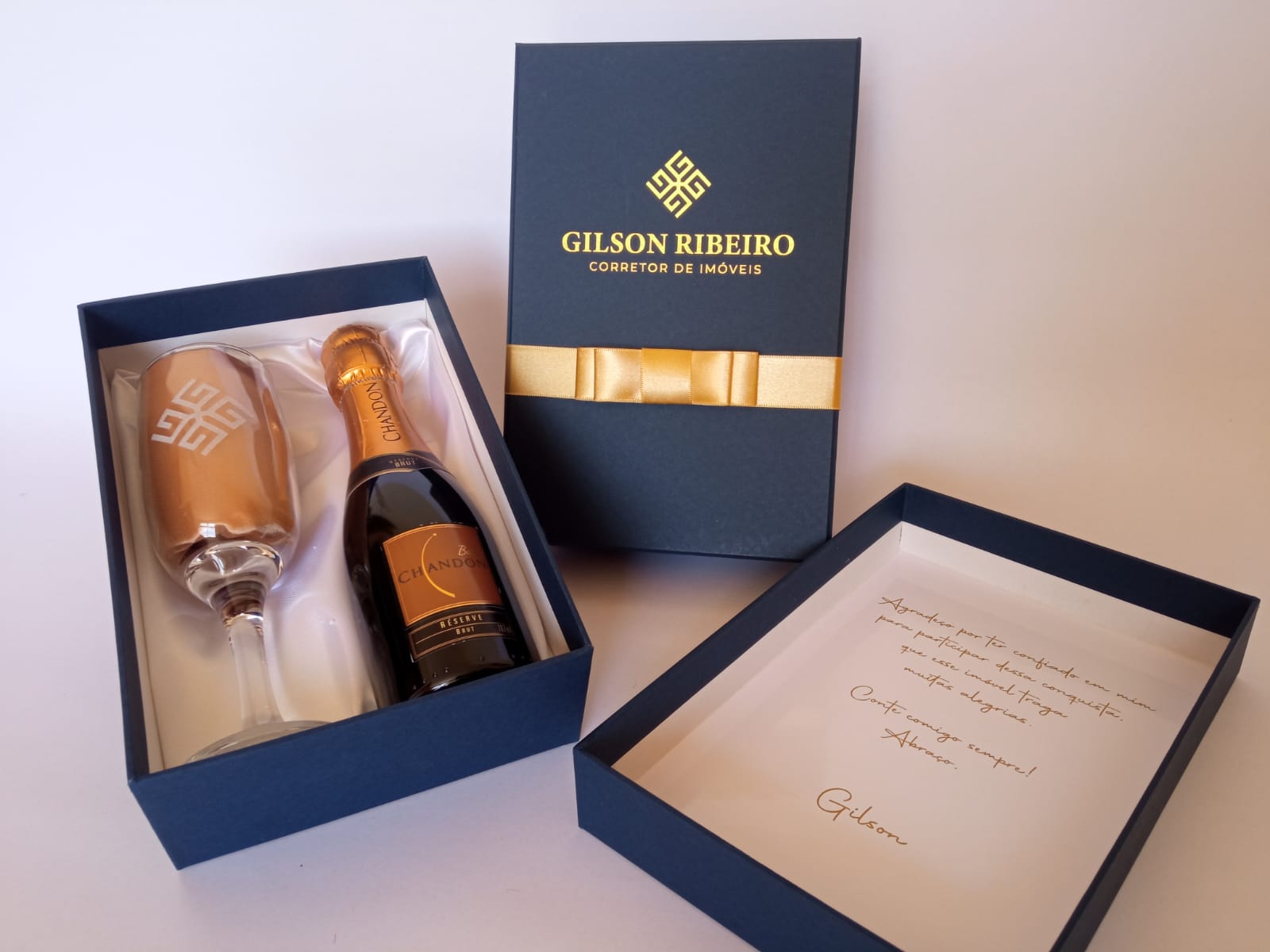 Presente Empresa Personalizado - Taça + Caixa + Mensagem | MONDY ...