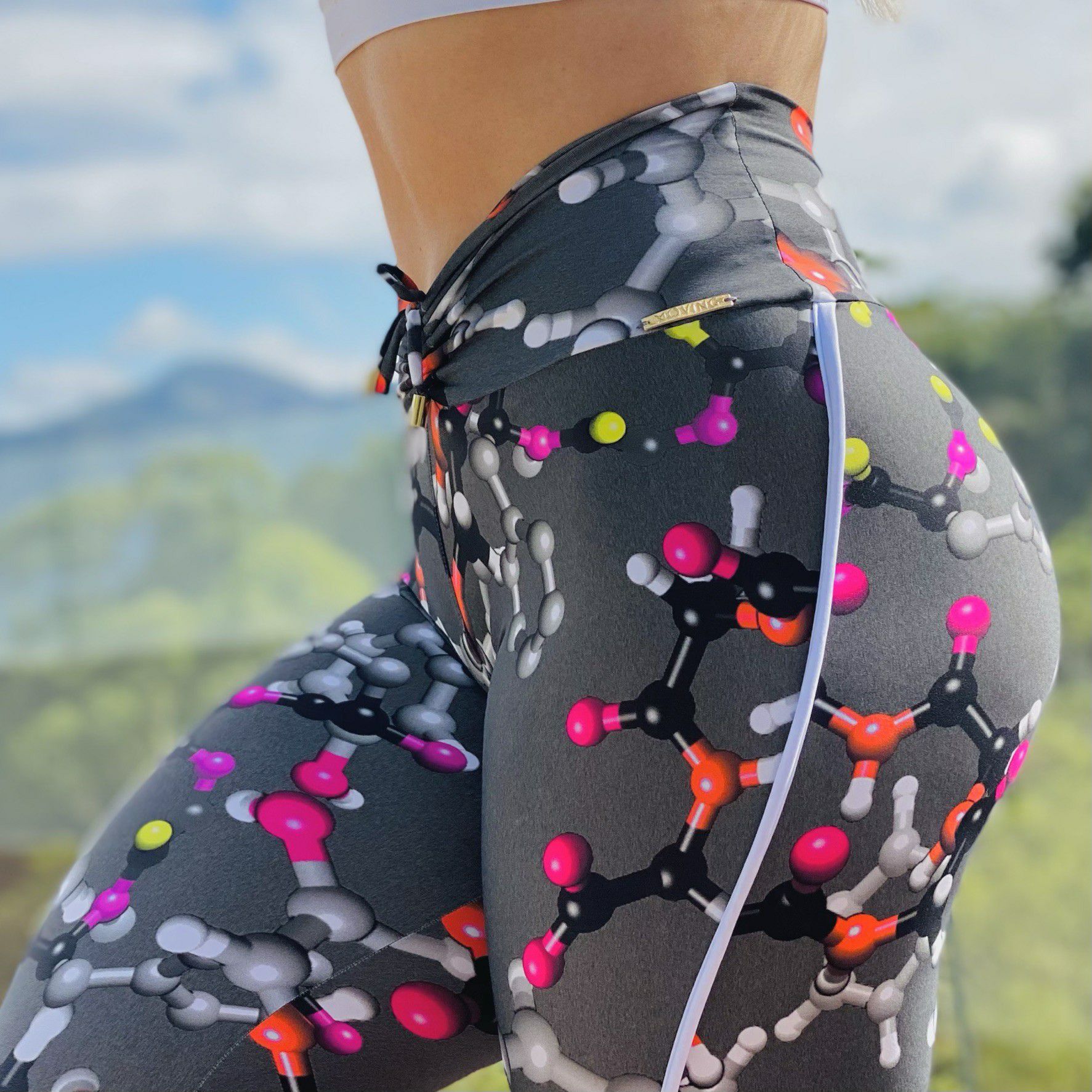 Calça de Academia Efeito empina BumBum Yoga Calça Longa em Poliéster  Feminino Moda Fitness
