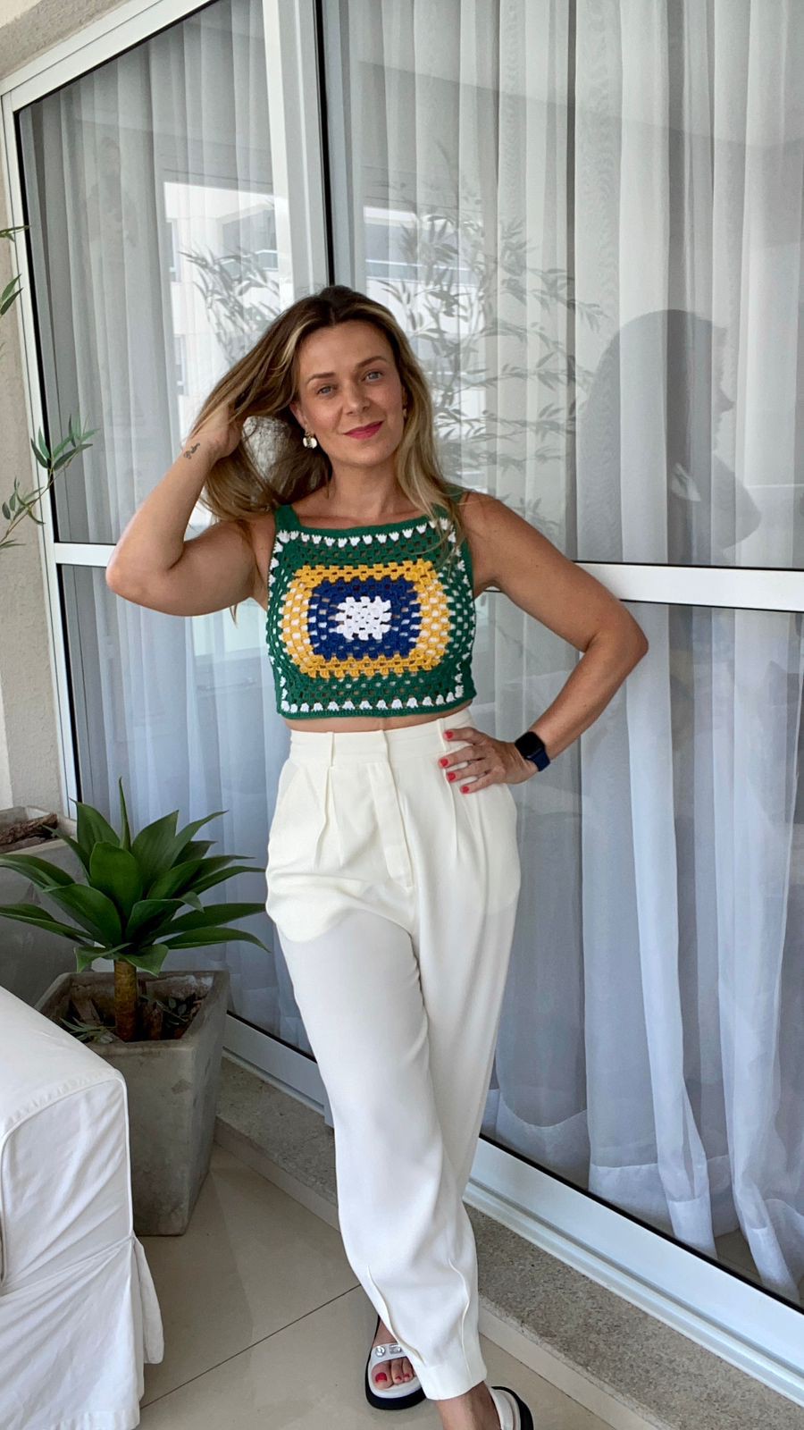 vestido patchwork python - loja online de roupas... Top em crochê bandeira do Brasil 🇧🇷 - Madame Ninna - loja online de ...