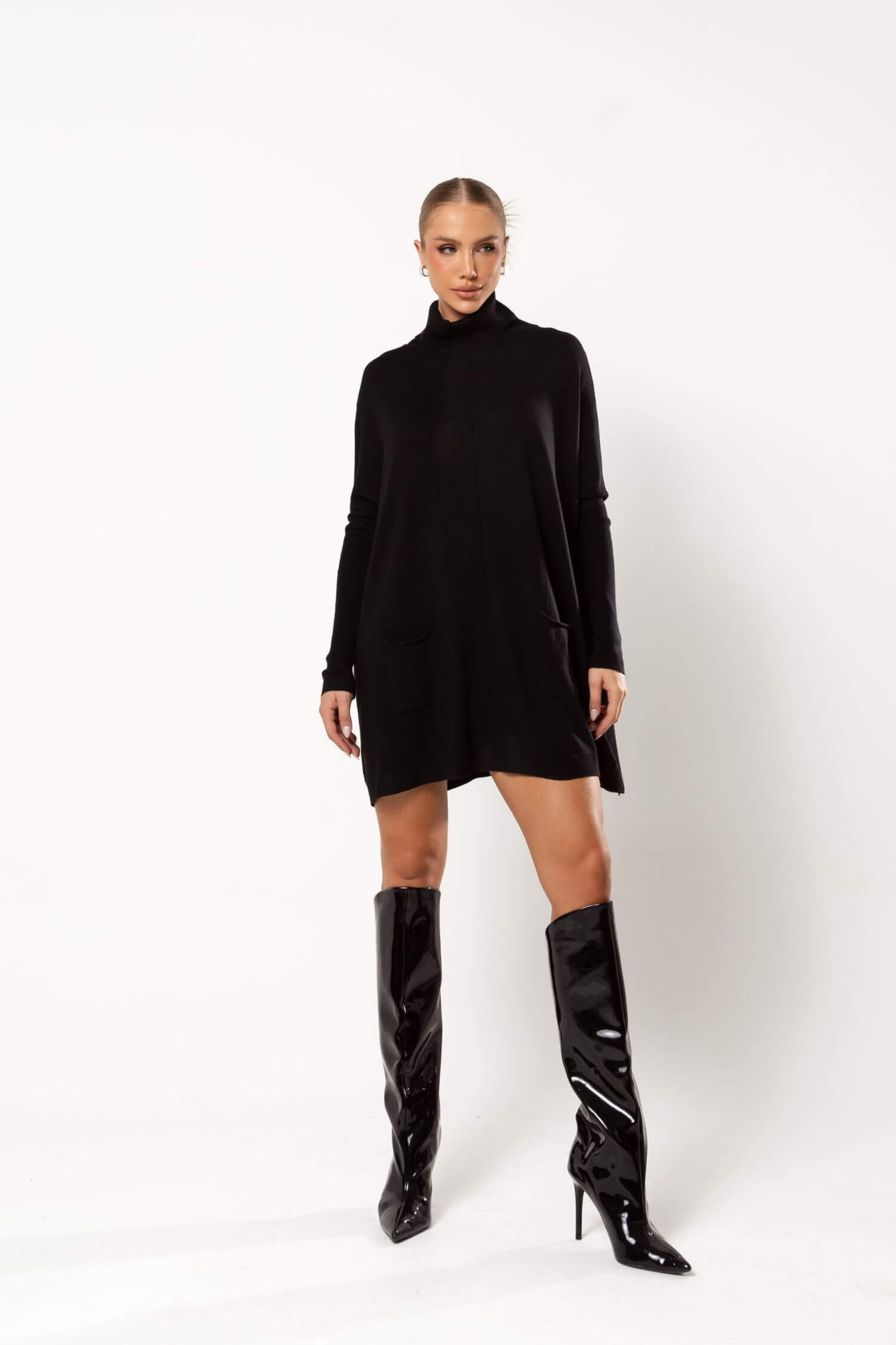 vestido patchwork python - loja online de roupas... Vestido poncho Anita - Preto - Madame Ninna - loja online de roupas ...