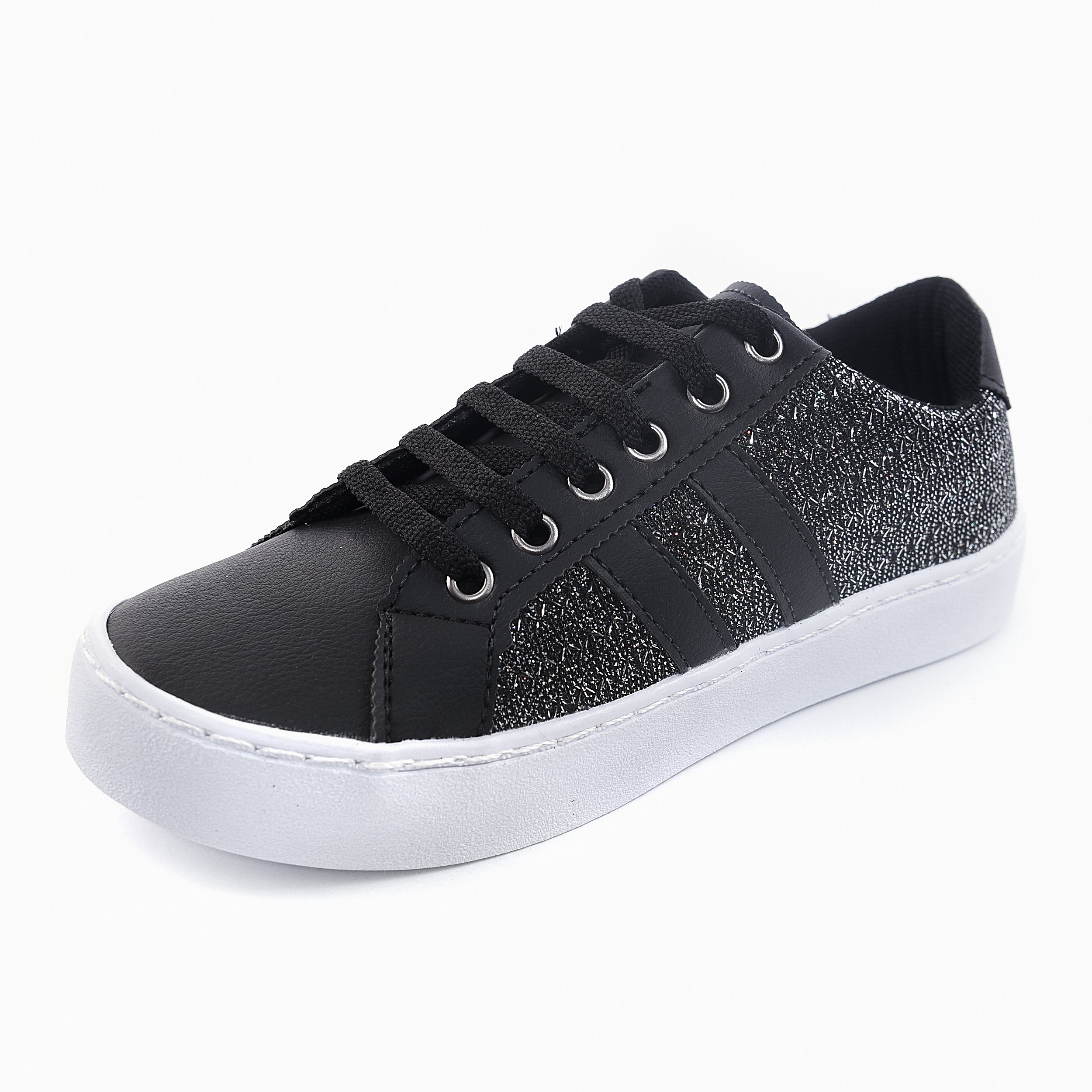 Tenis preto on sale brilhante