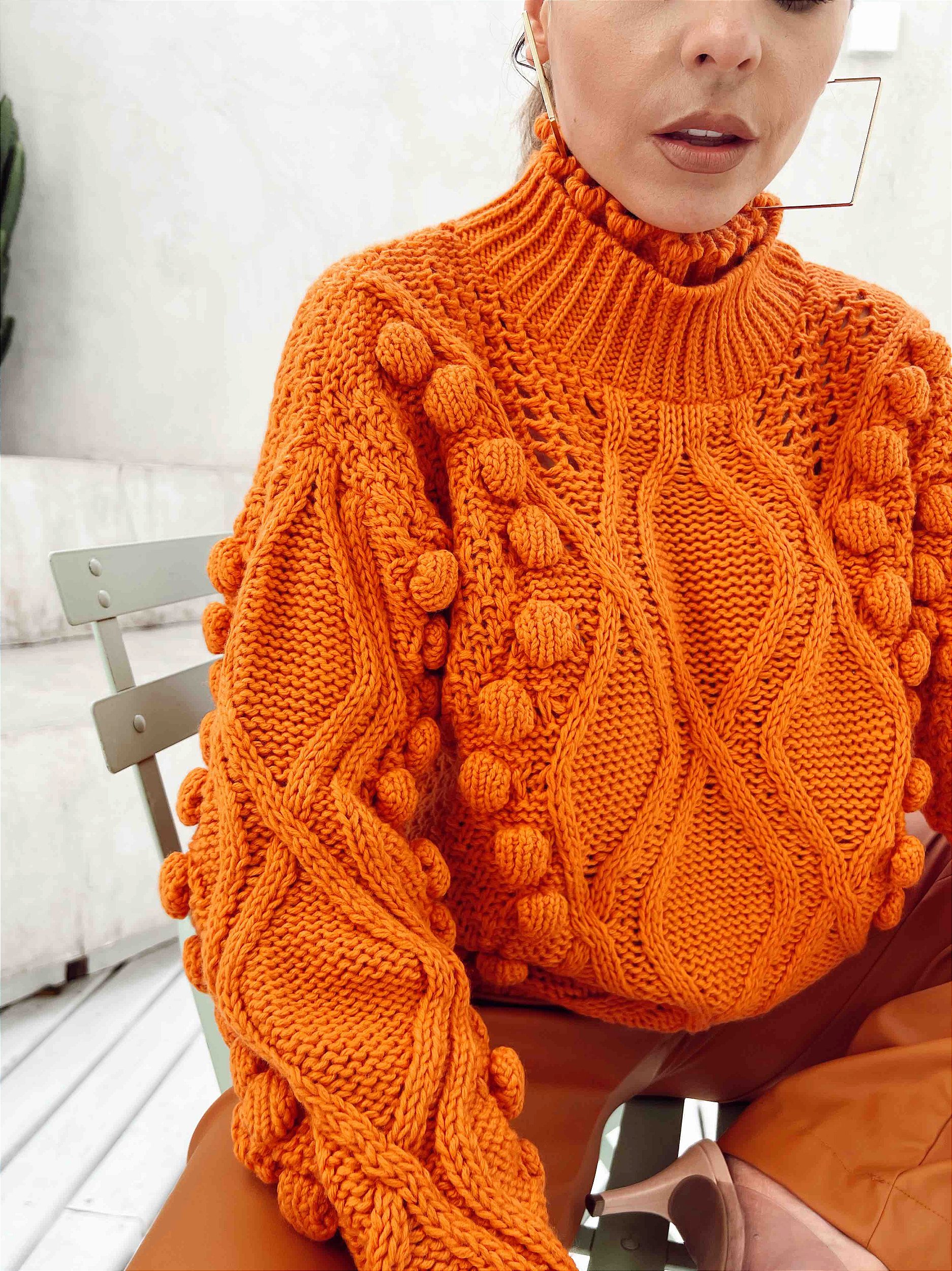 Tricot Com Aplicações à Mão Leona Laranja @usemika Feminino - @usemika