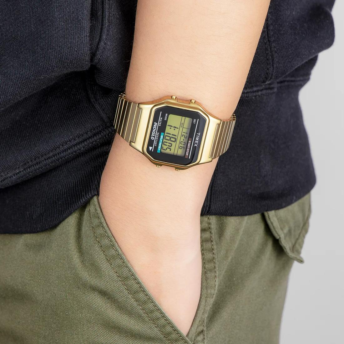 Relógio Timex T78677 Digital Masculino Dourado Retrô 34mm