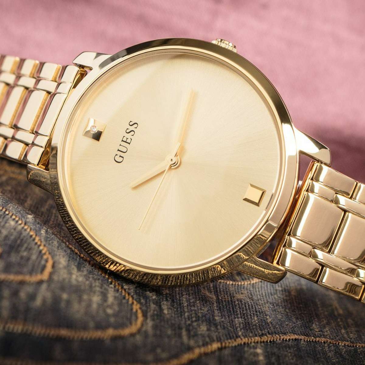 Relógio Guess Feminino Dourado W1313L2 - Relógios NextTime