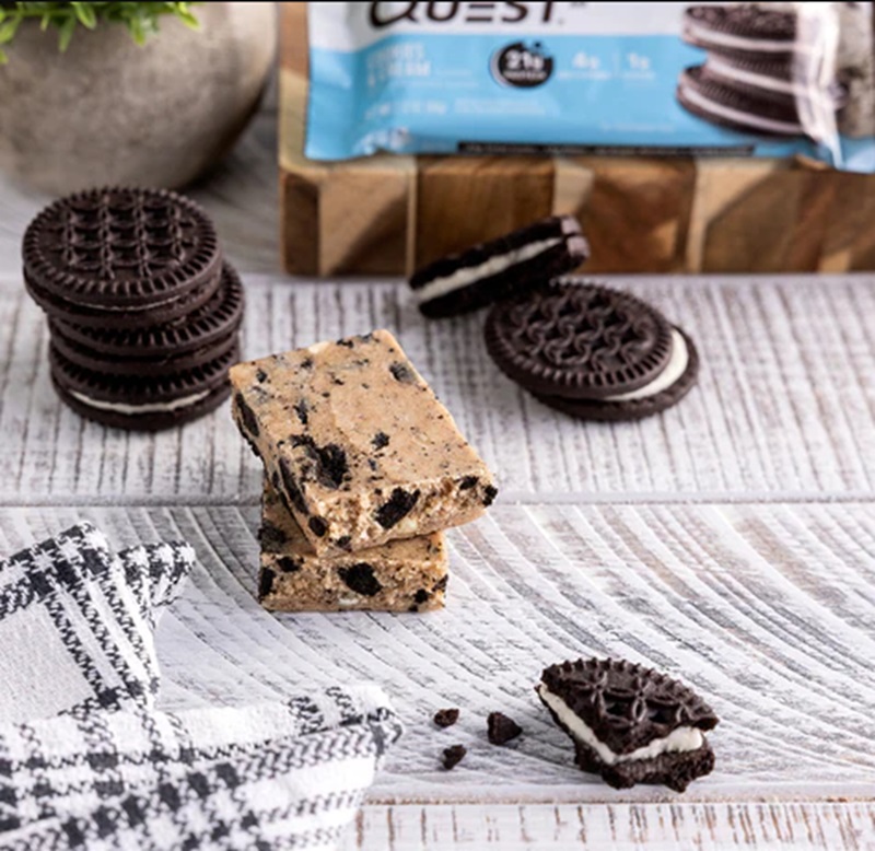 Quest Bar Cookies & Cream 60g – 21g Proteína, 1g Açúcar, Keto ...
