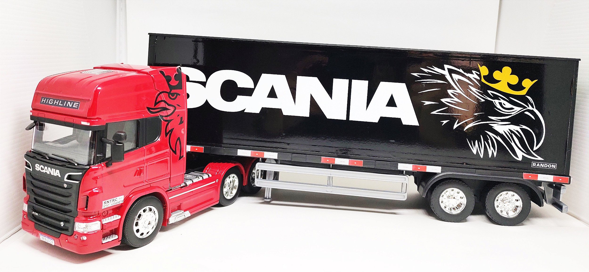 Miniatura Caminhão Scania V8 R730 Carreta Baú Escala 1-64