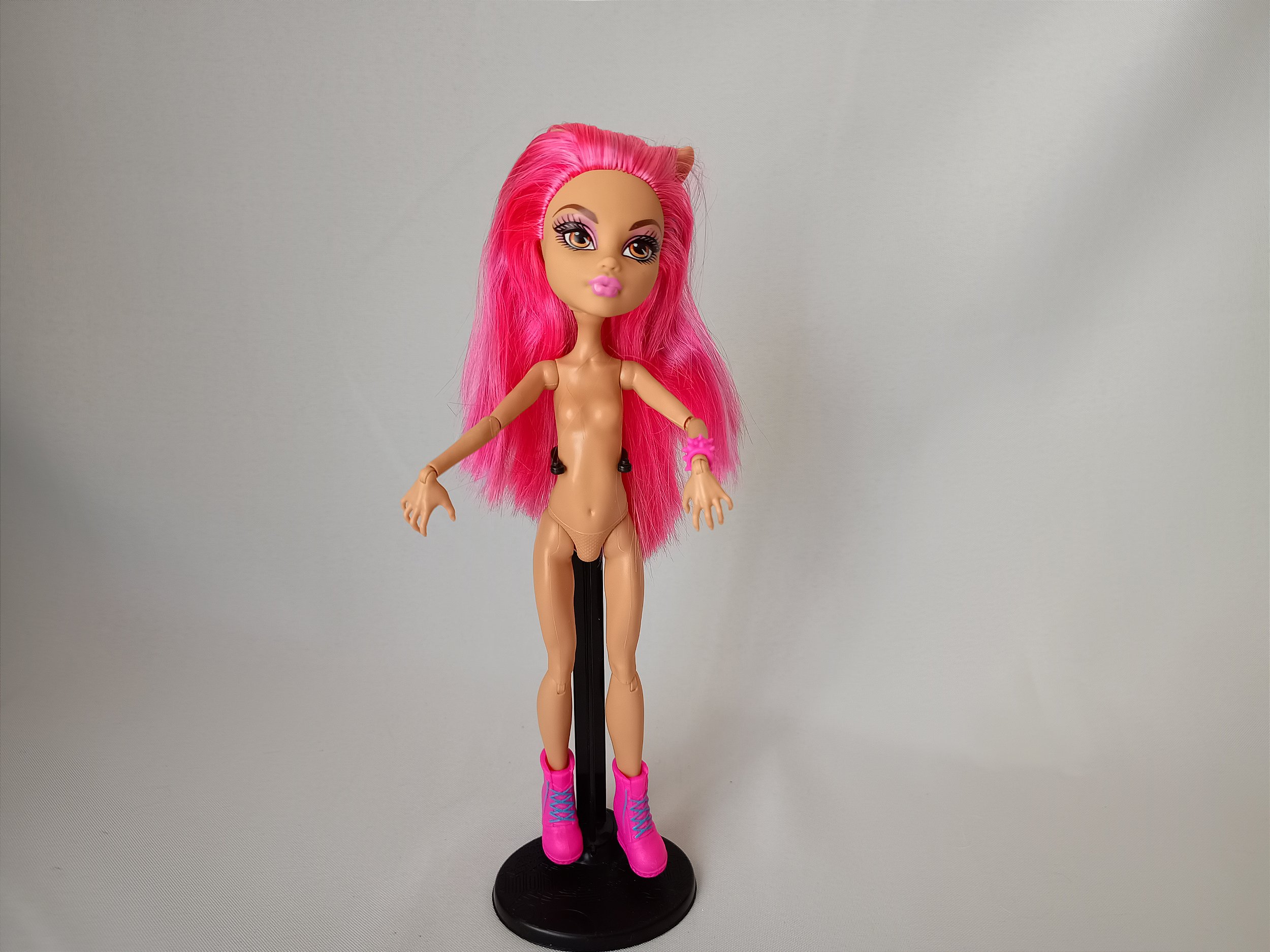 My toys,loves and fashions: Monster High - Um novo começo