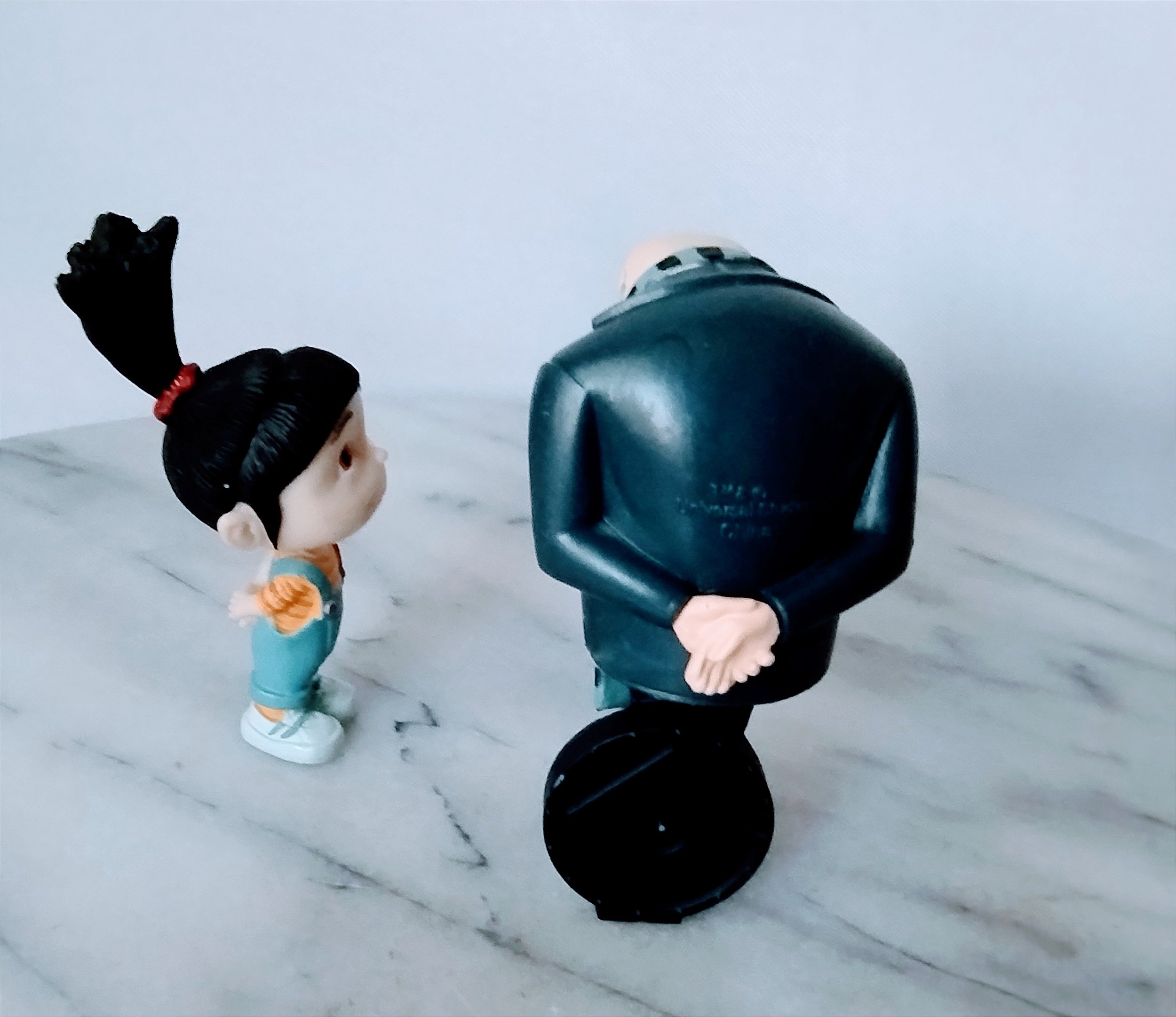 Miniatura de vinil Universal studios GRU 8 cm e Agnes 5 cm do Meus ...
