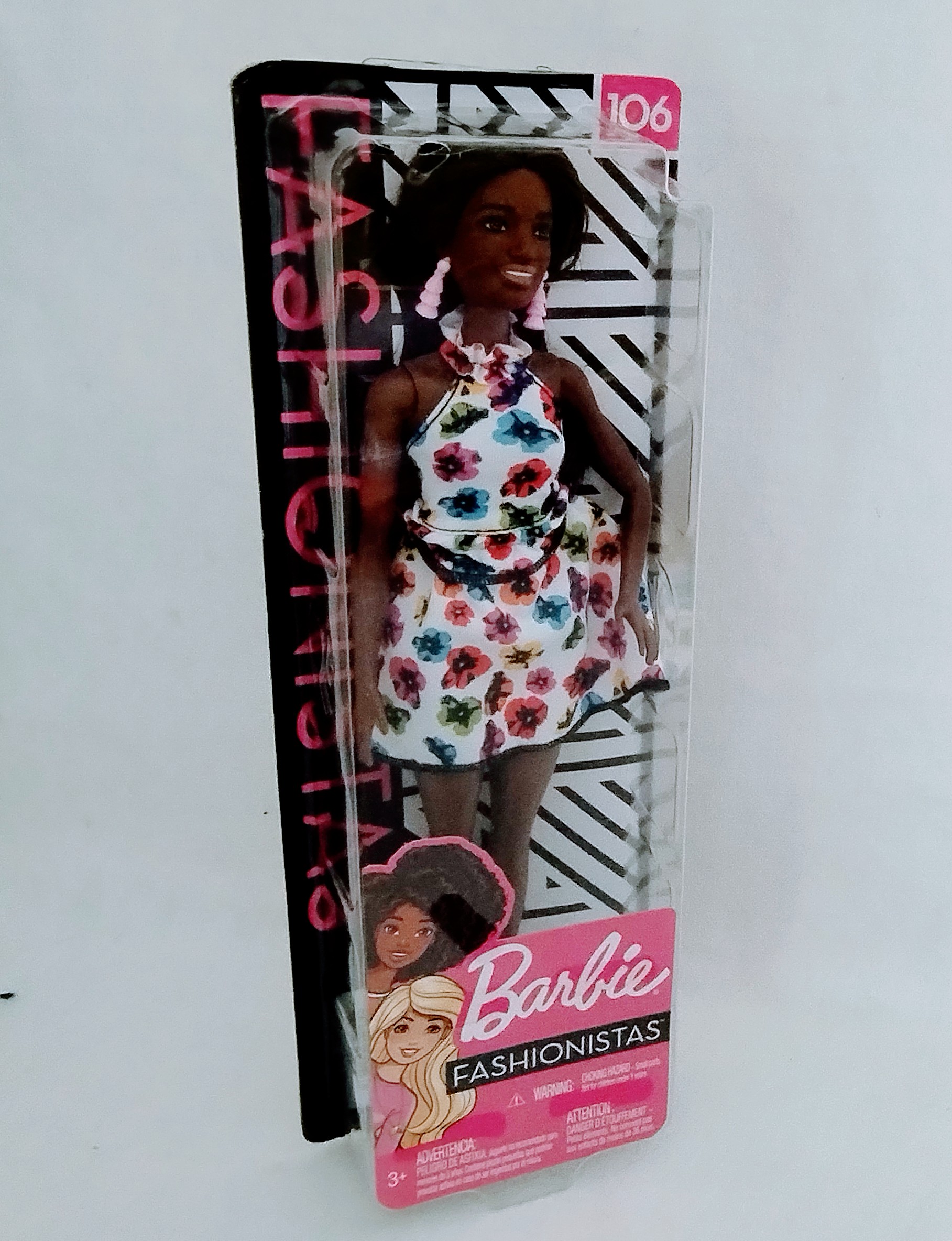 Barbie fashionistas 106 Afro Mattel 2018 niva lacrada Taffy Shop Brecho de brinquedos