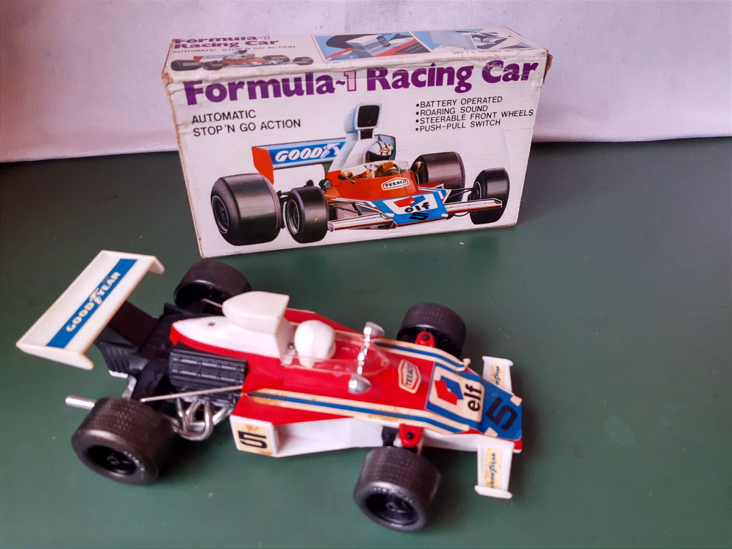 Kit 4 Carrinho Corrida Fórmula 1 Plástico Brinquedo Super F1