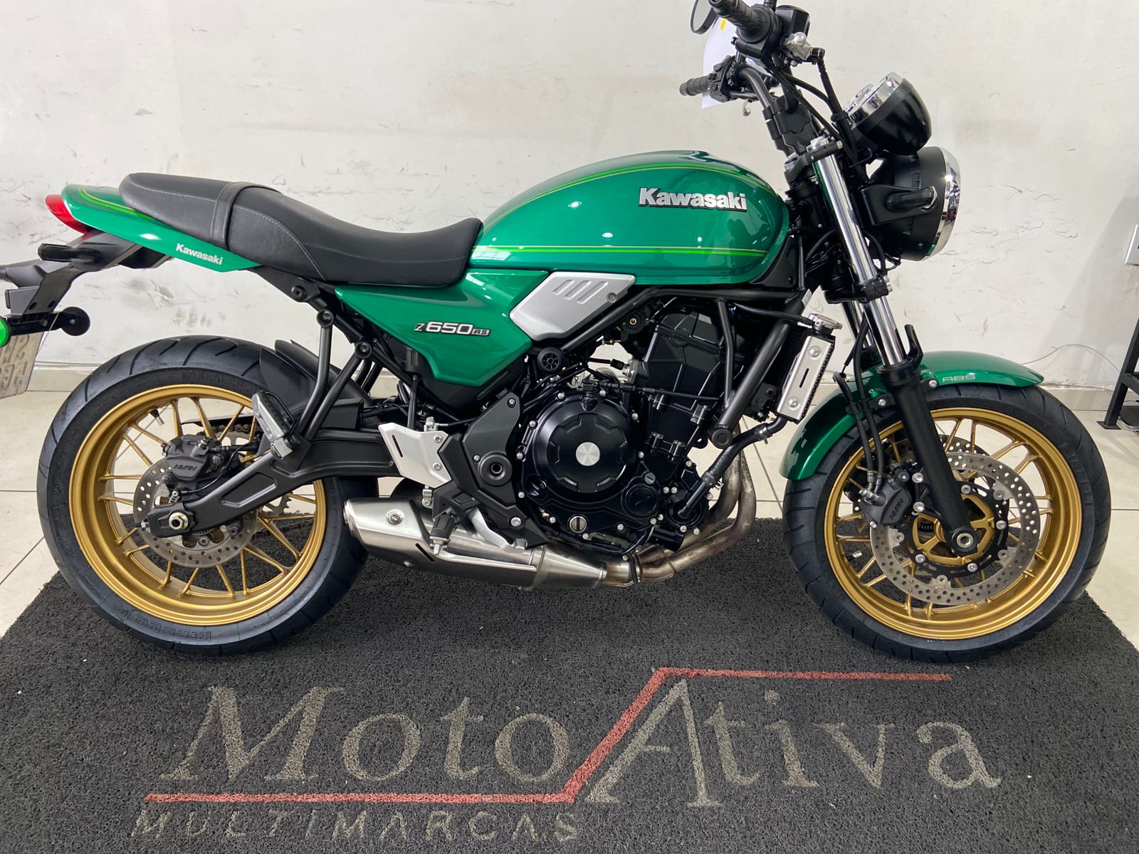 KAWASAKI Z650 ABS RS 2023 - MOTOATIVA Multimarcas