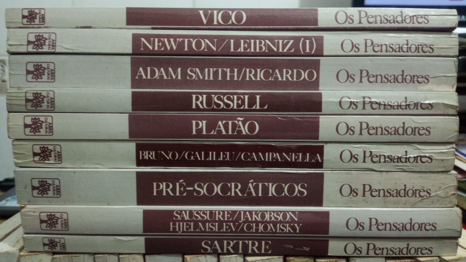 Coleção Pensadores Ed. Abril Cinza 26 volumes - Seboterapia - Livros