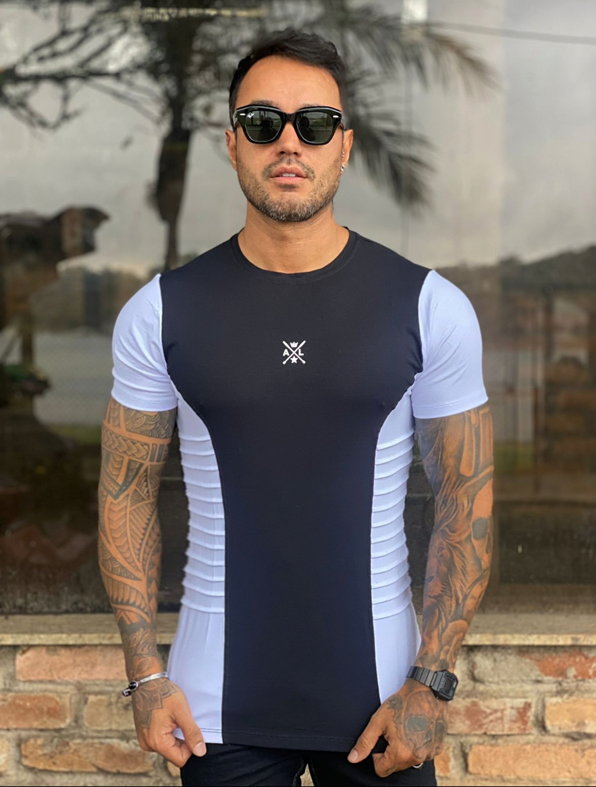 Camisas & Camisetas Tatuagem Preto Branco