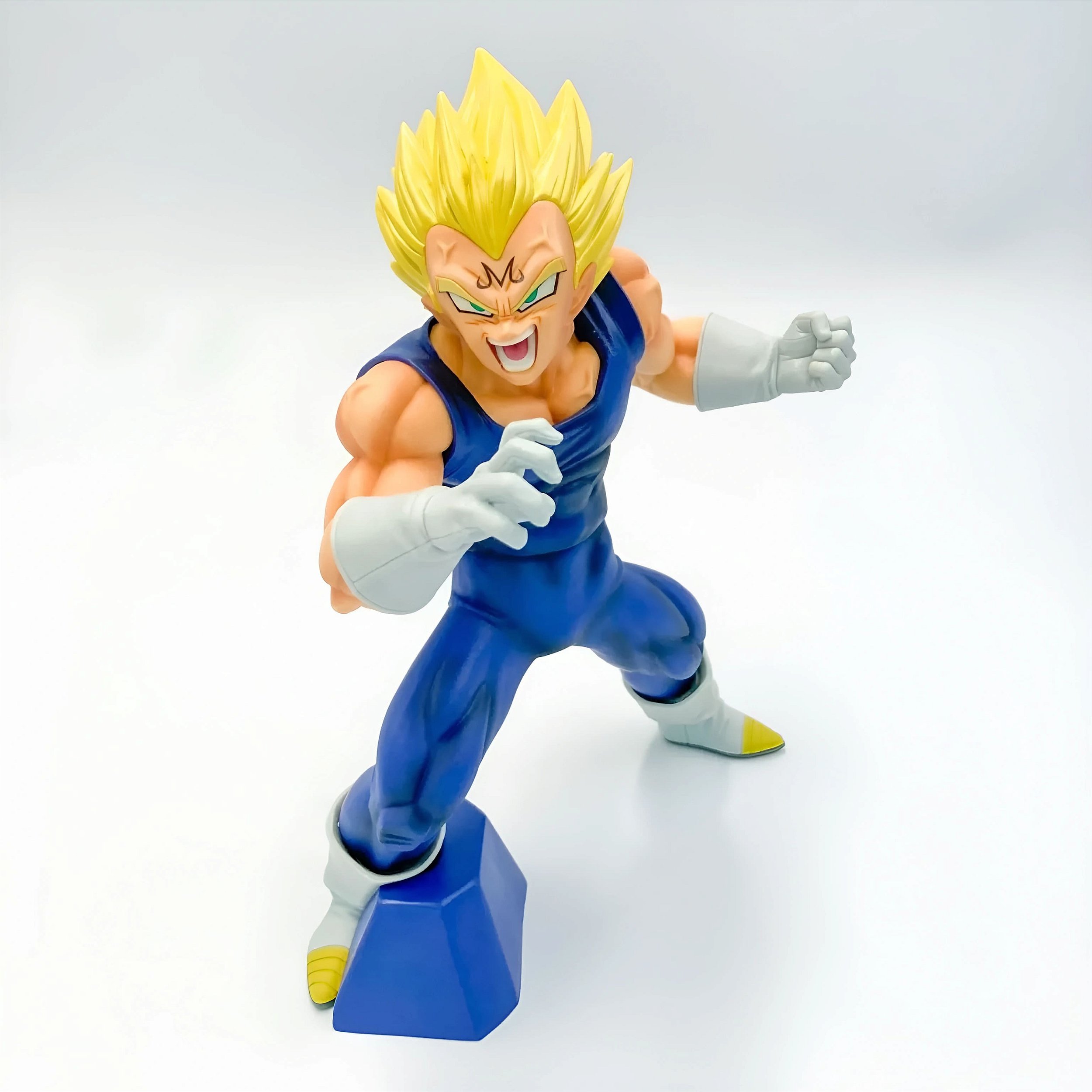 Banpresto Dragon Ball Z boneco colecionável do filme Vegeta Mundo