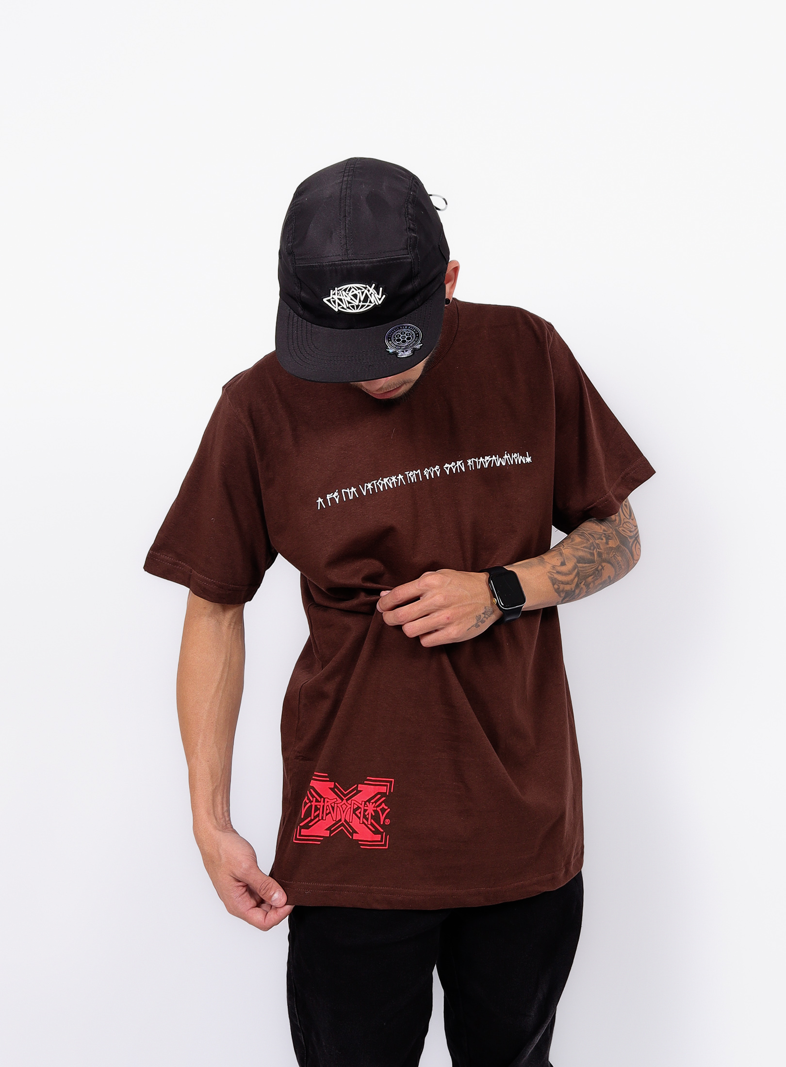 Camiseta Chronic Colab. Dexter - A Fé na Vitória Tem que Ser