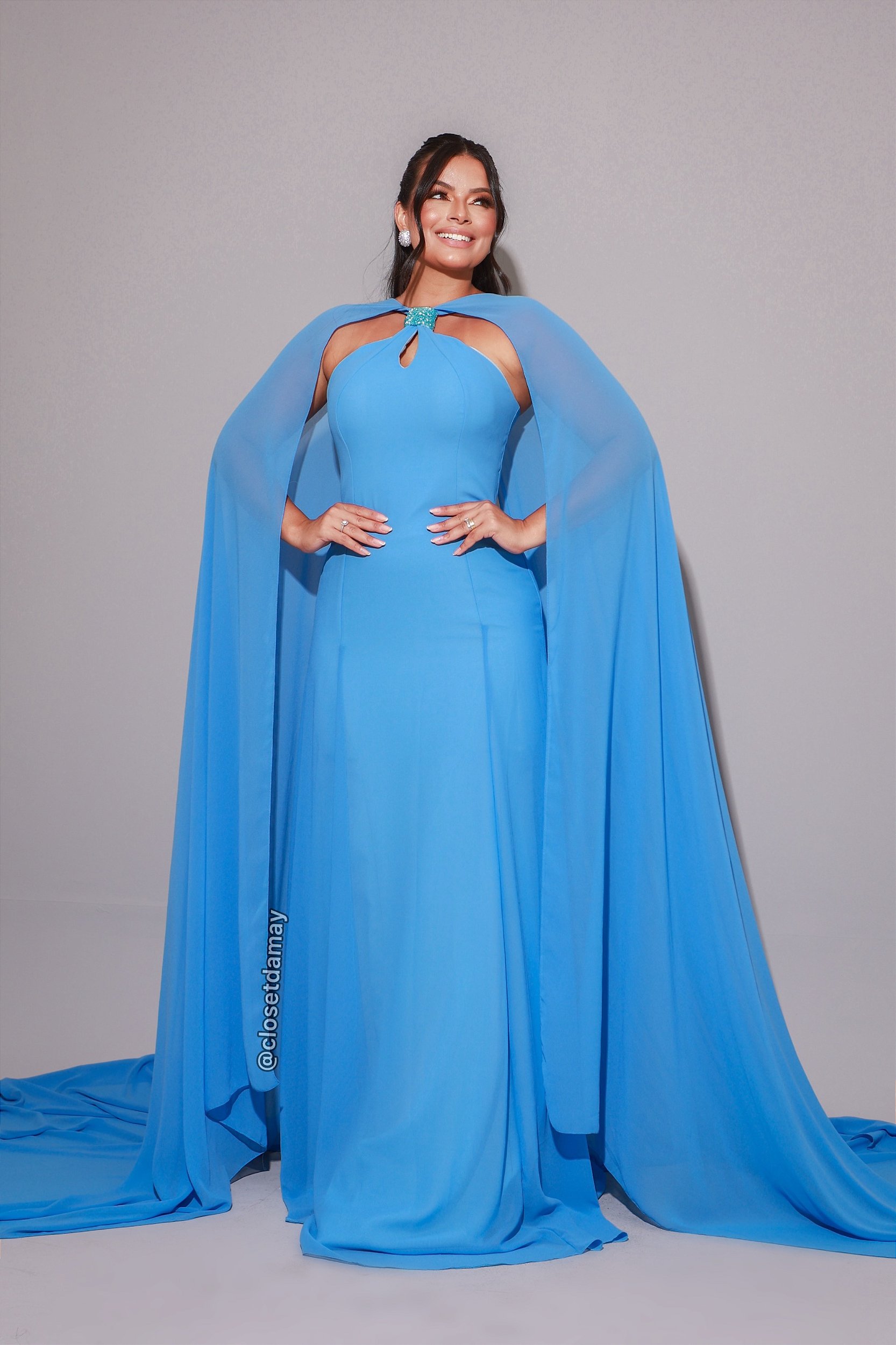 Vestido de festa longo, frente única com capa - Azul Serenity - Vestidos de  festa e casamento civil
