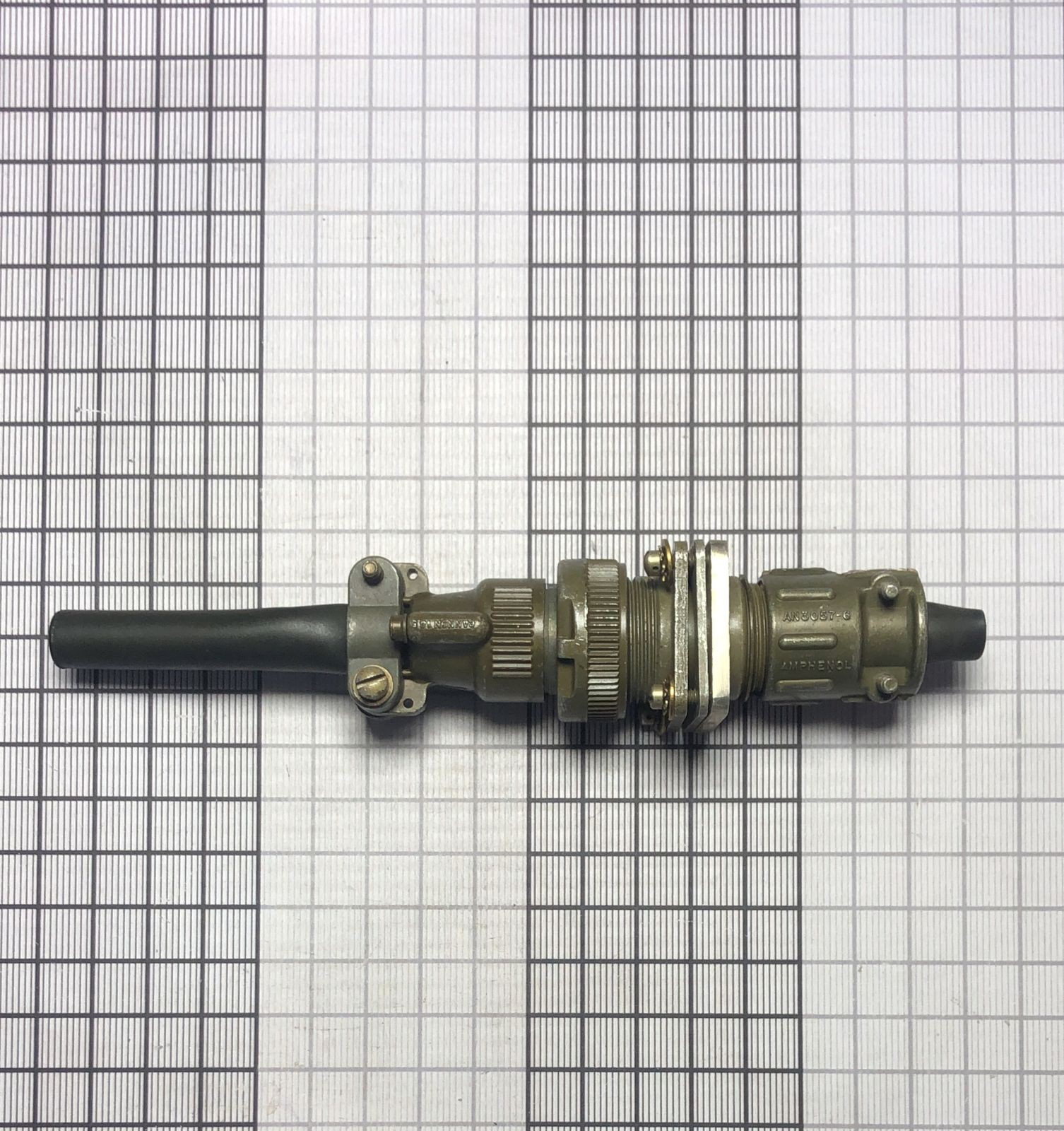 conector-an3057-6-fibraer