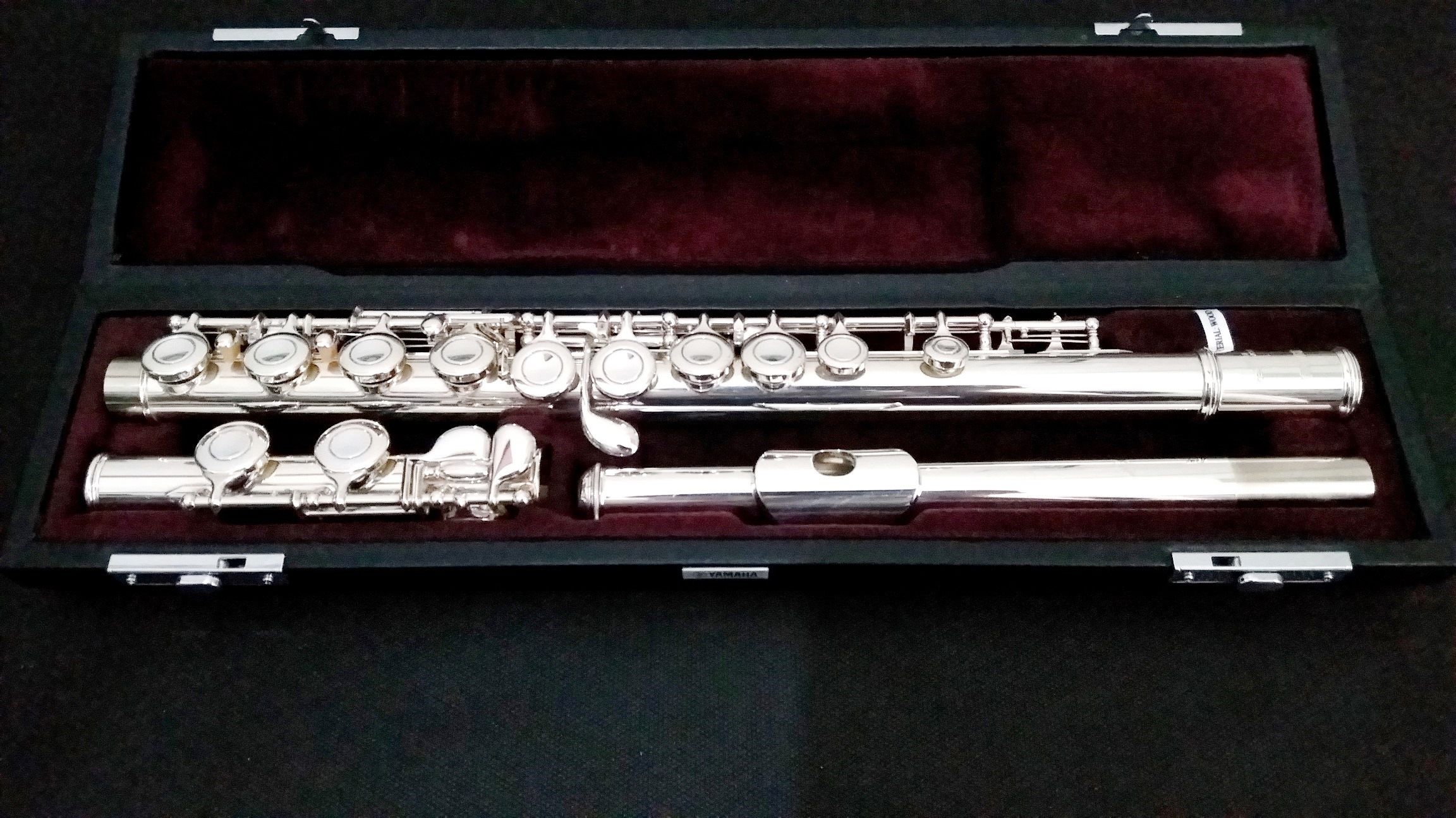 Flauta transversal Yamaha YFL-211 - Flautas Ohara