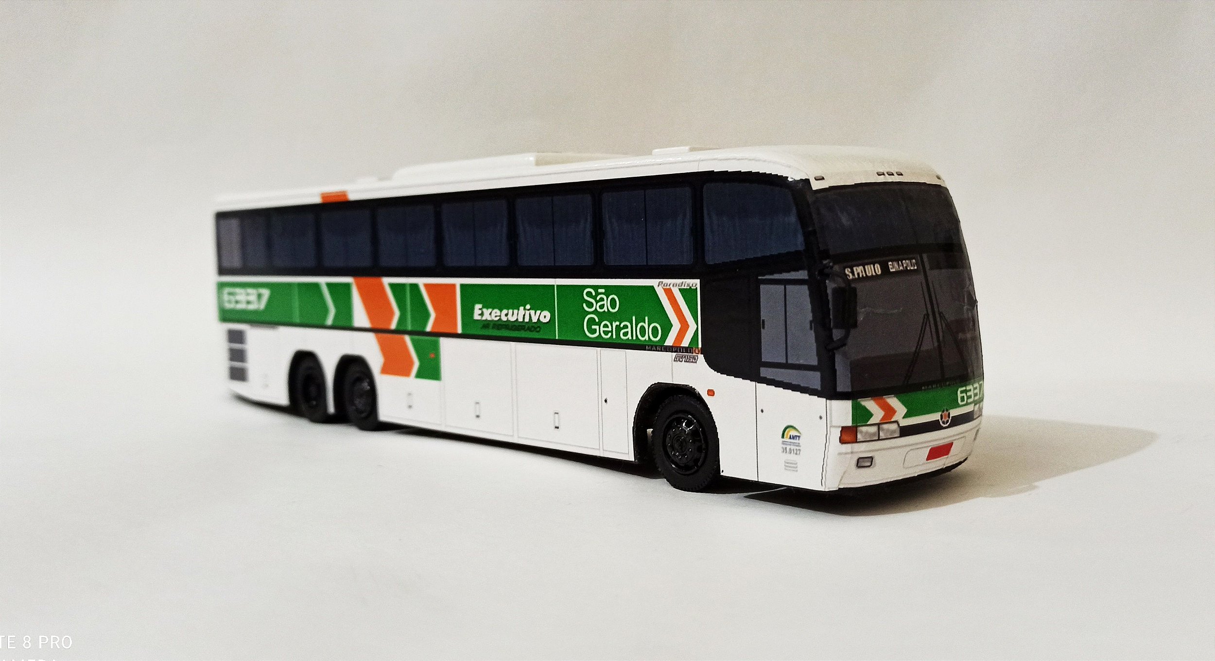 Ônibus em Miniatura Viação Gontijo São Geraldo Dd