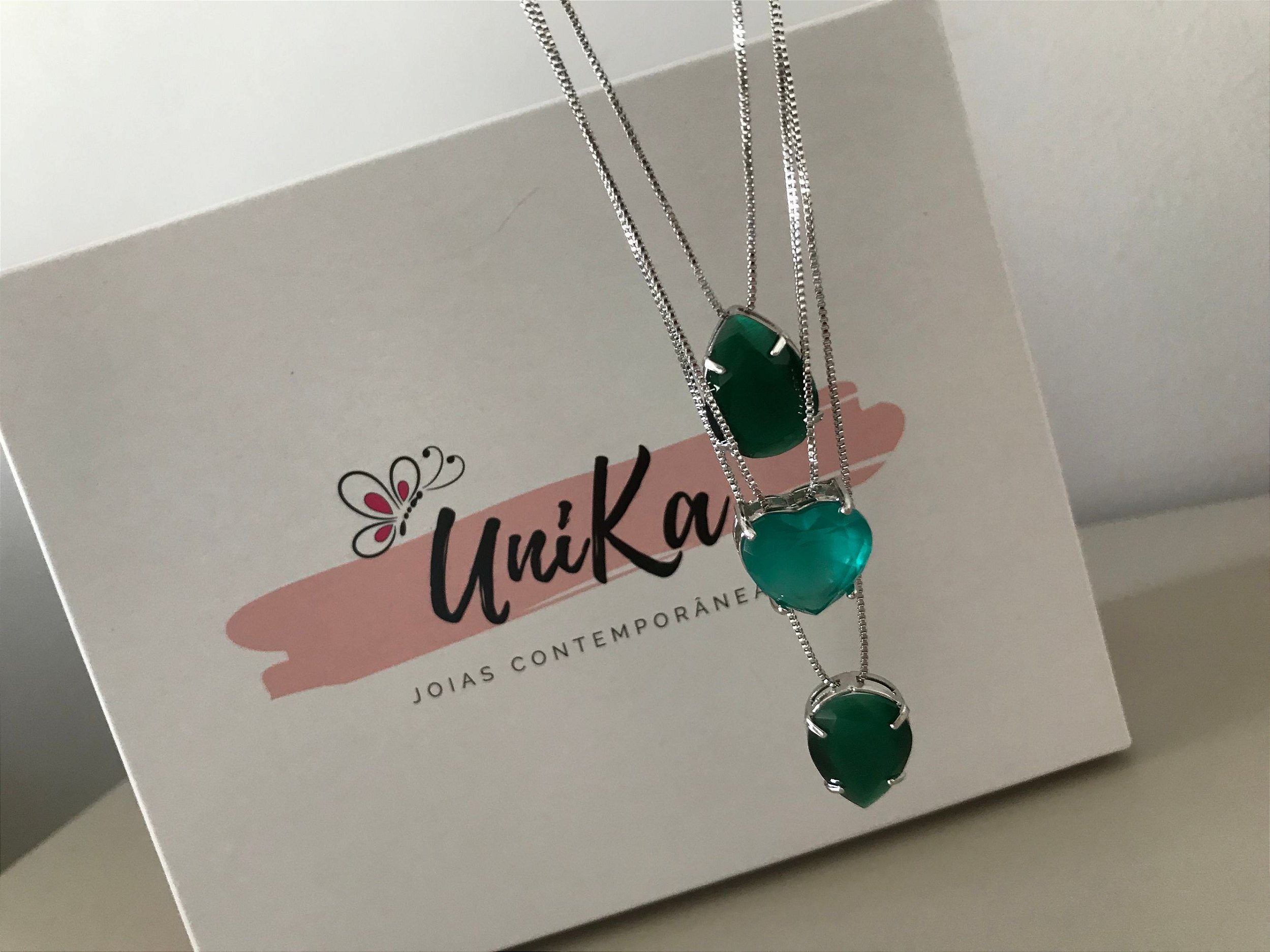 Mix de 3 Colares com Gotas Verde Acetinado e Coração Azul Leitoso ...