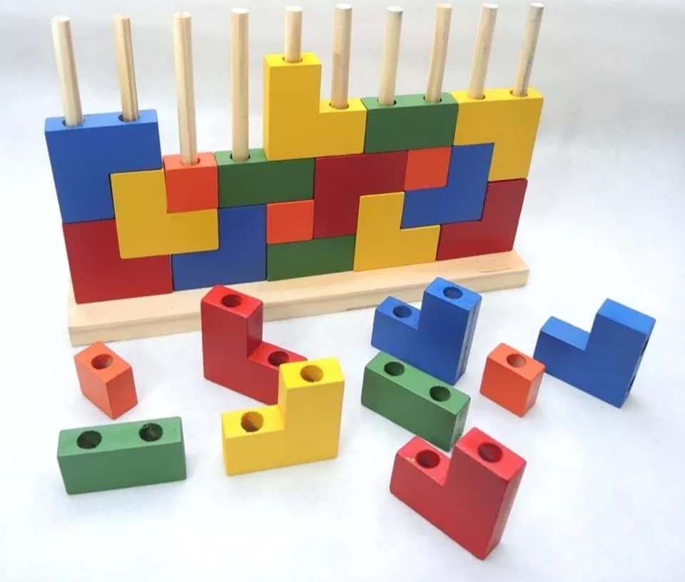 Brinquedo de quebra-cabeça com blocos geométricos de cores brilhantes  pensamento lógico desenvolvimento de coordenação olho-mão melhoria da  concentração jogo multicolorido de madeira para crianças e adultos