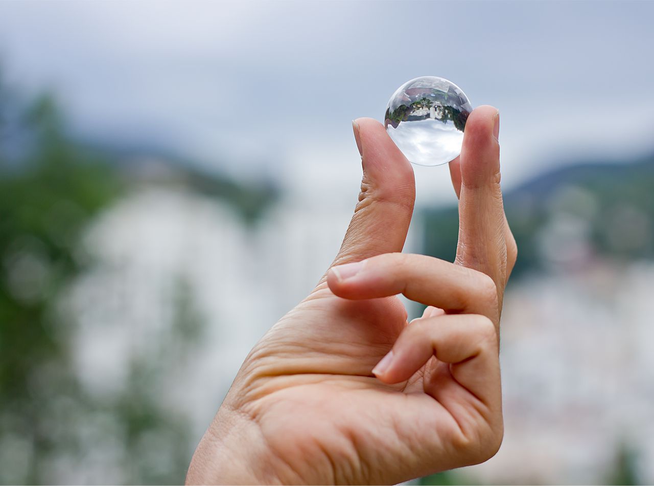 Cristalomancia - Deixe a bola de cristal tirar suas dúvidas!