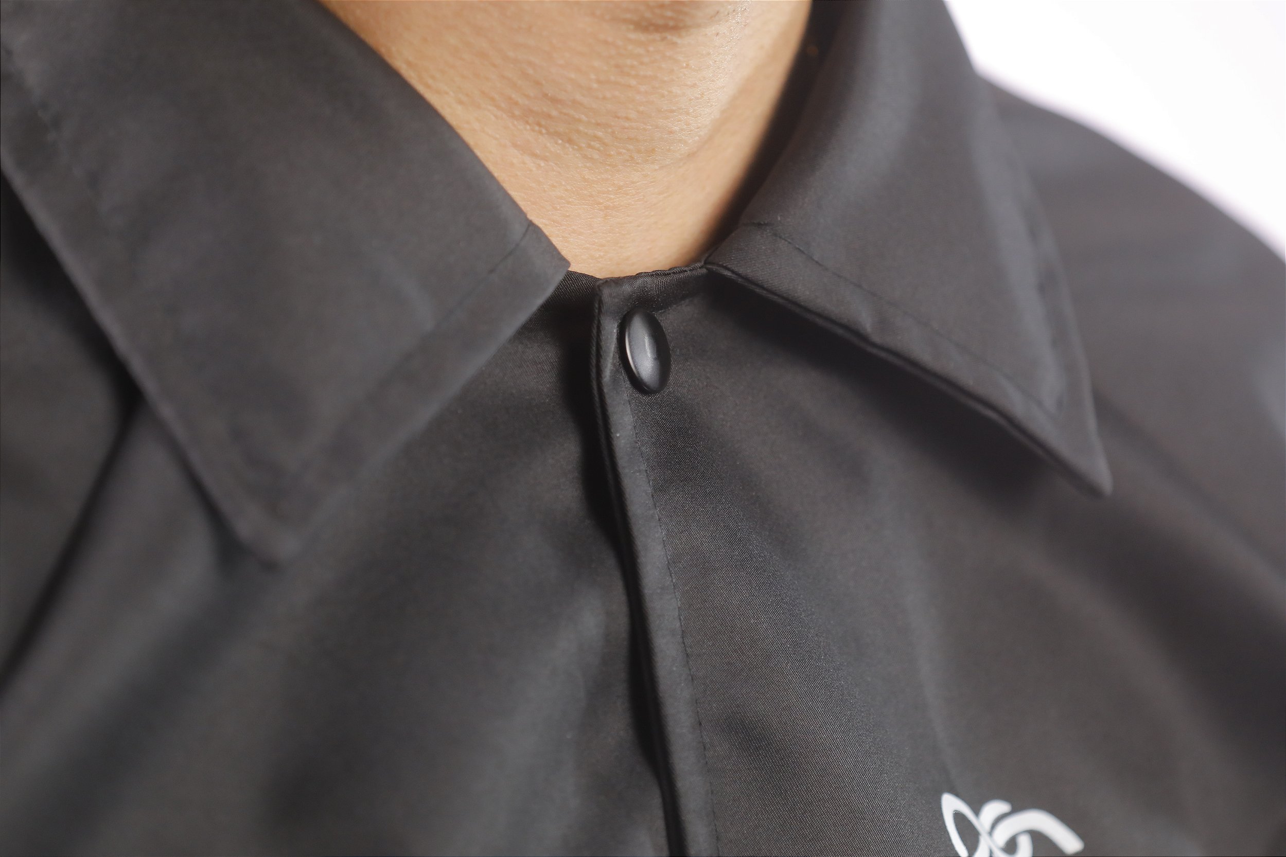 Jaqueta Corta Vento - Estilo Coach Jacket - Osnós Boards