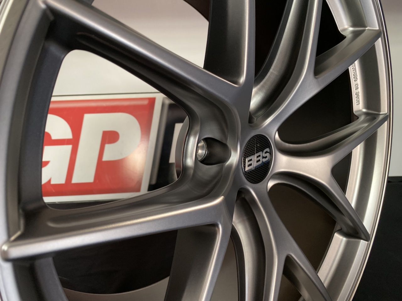BBS CI-R 20x8.5 5x112 ET32 Platinum Silver Polished Rim Protector Wheel -82mm PFS/Clip Required main image 0